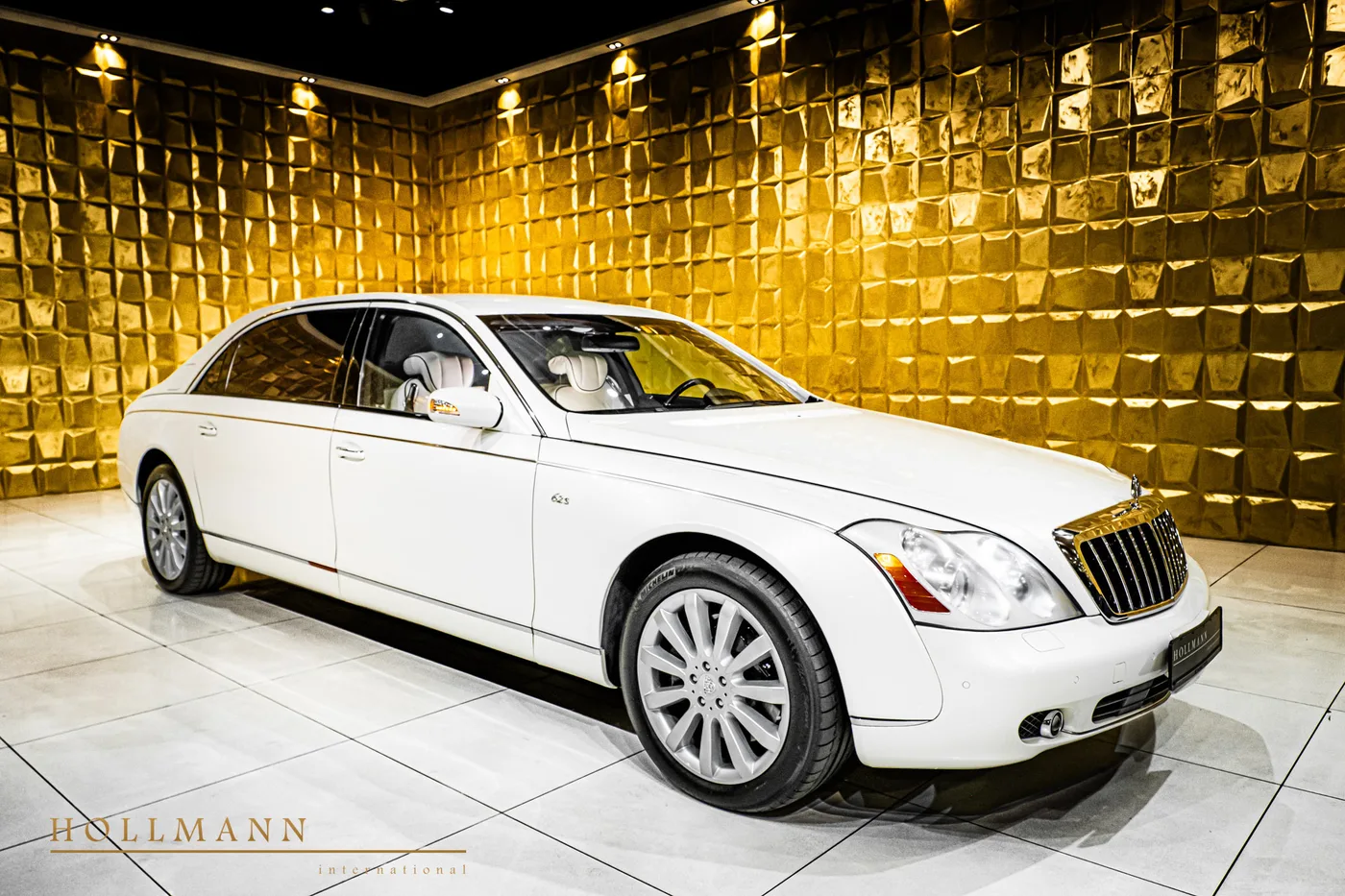 2008 Maybach 62 S offered by a specialist dealer in Stuhr, Germany, photo 8 of 8