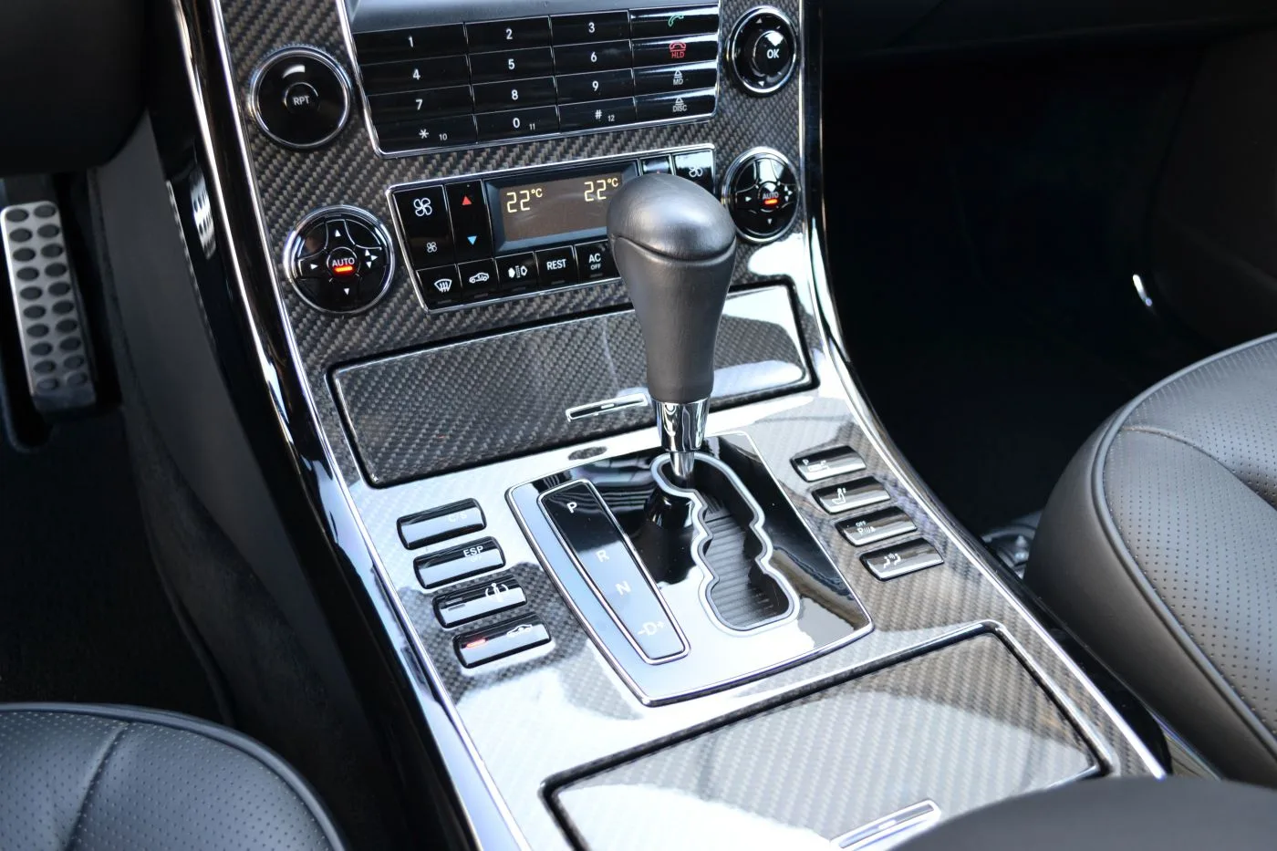 2008 Maybach 62 S angeboten von einem Fachhändler in Písek, Tschechien, Foto 10 von 18