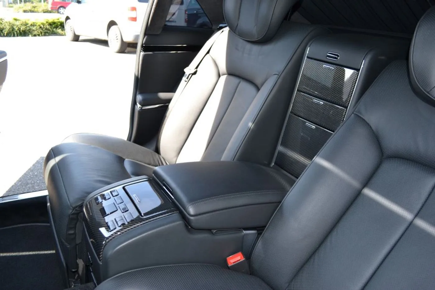 2008 Maybach 62 S angeboten von einem Fachhändler in Písek, Tschechien, Foto 12 von 18