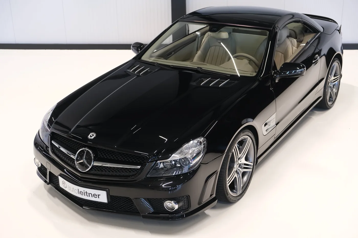 2008 Mercedes-AMG SL 63 offered by a collector car dealer in Alkmaar, Netherlands, photo 5 of 15