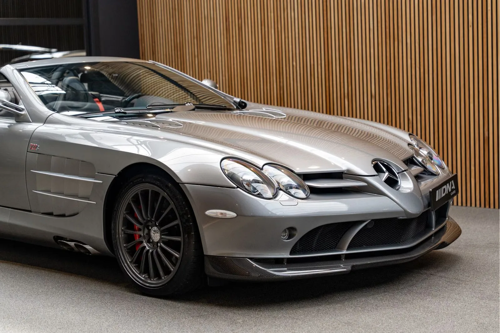2008 Mercedes-Benz SLR McLaren 722 S Roadster, 10/30