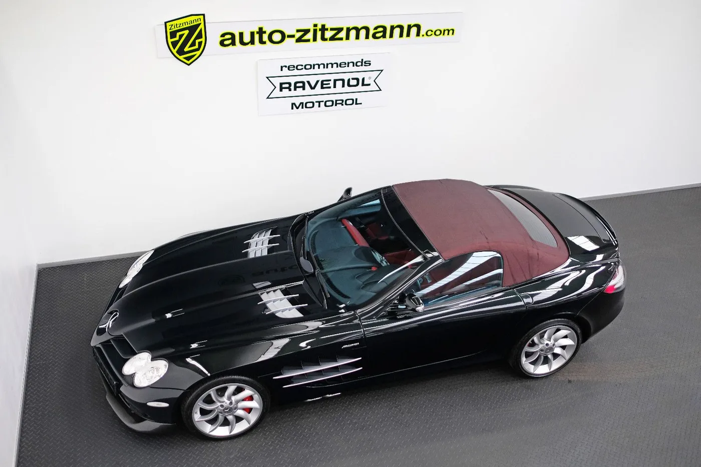 2008 Mercedes-Benz SLR McLaren Roadster offered by a specialist dealer in Nuremberg, Germany, photo 4 of 15