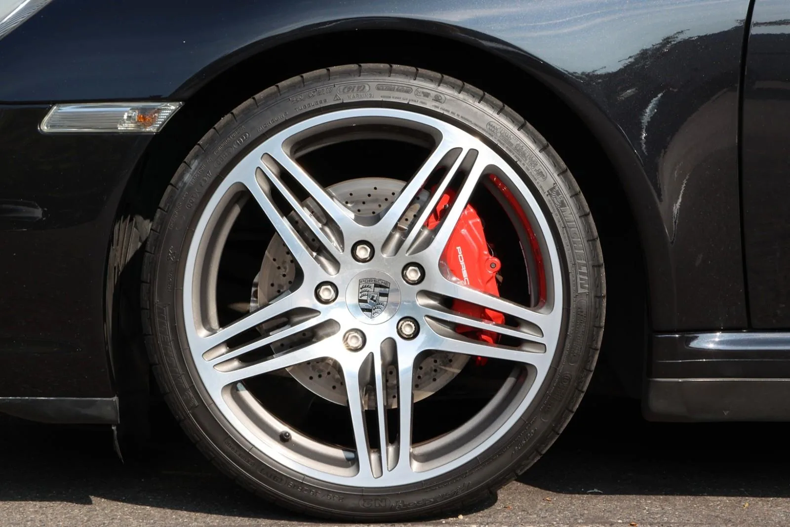 2008 Porsche 911 Carrera 4S Cabriolet, 15/24