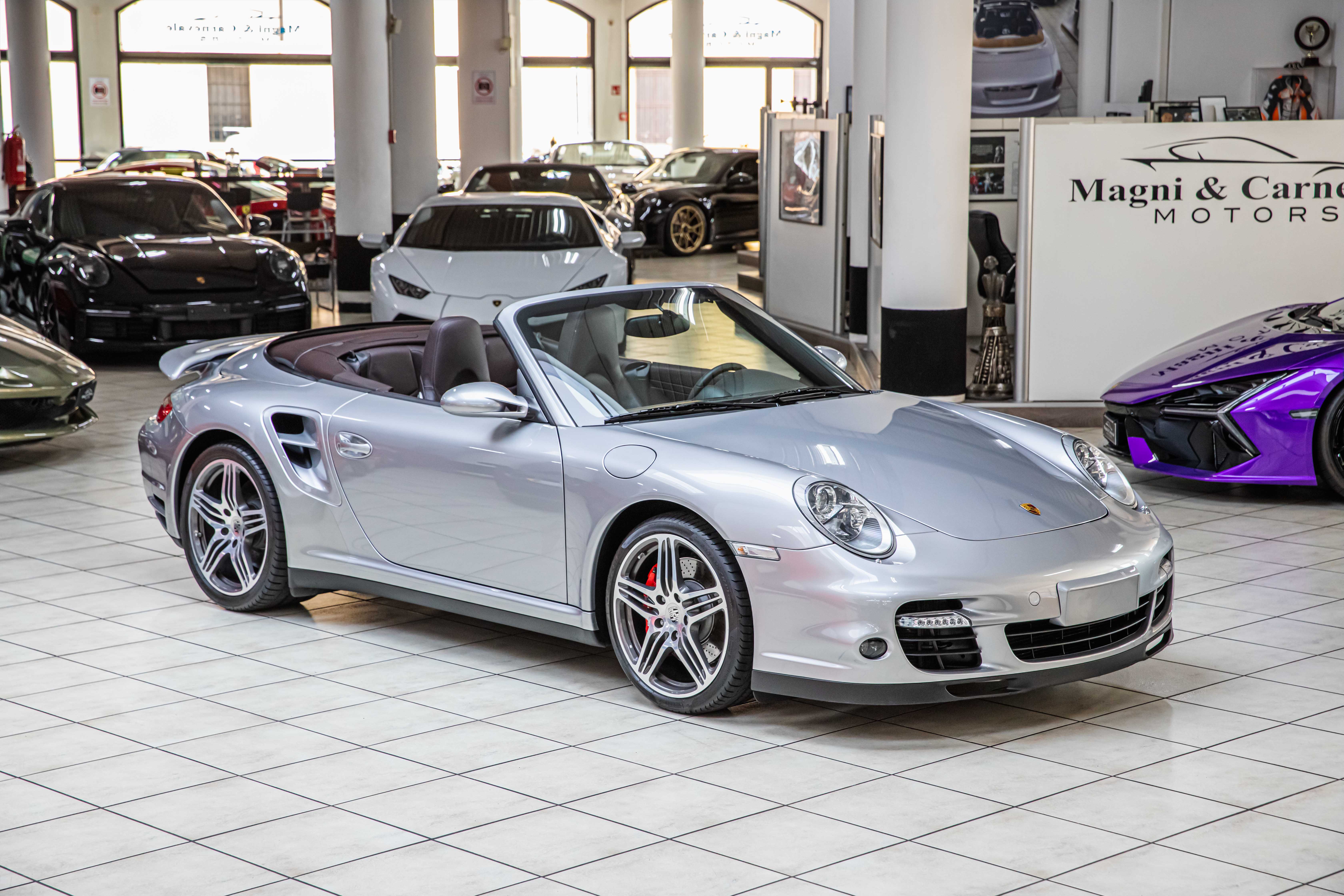 2008 Porsche 911 Turbo Cabriolet MK1 proposée par un concessionnaire spécialisé à Milan, Italie, photo 2 sur 20