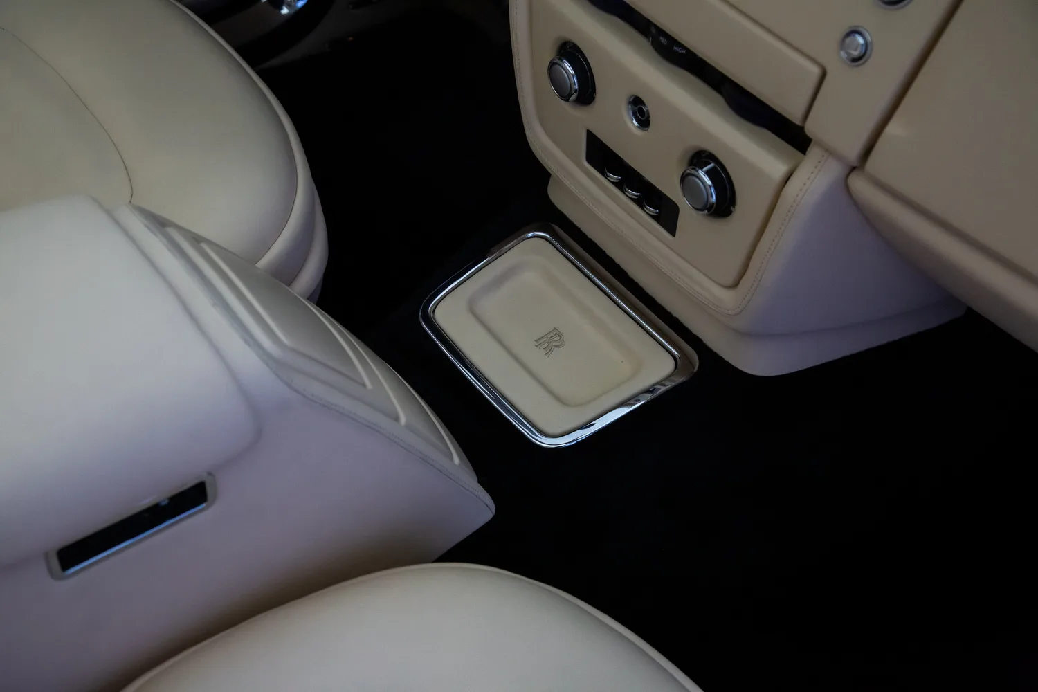 2008 Rolls-Royce Phantom Drophead Coupé, 9/14