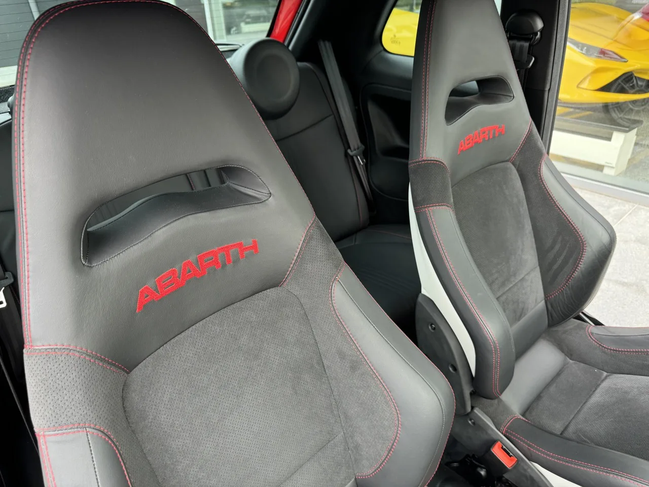 2009 Abarth 500 angeboten von einem Fachhändler in Písek, Tschechien, Foto 10 von 16