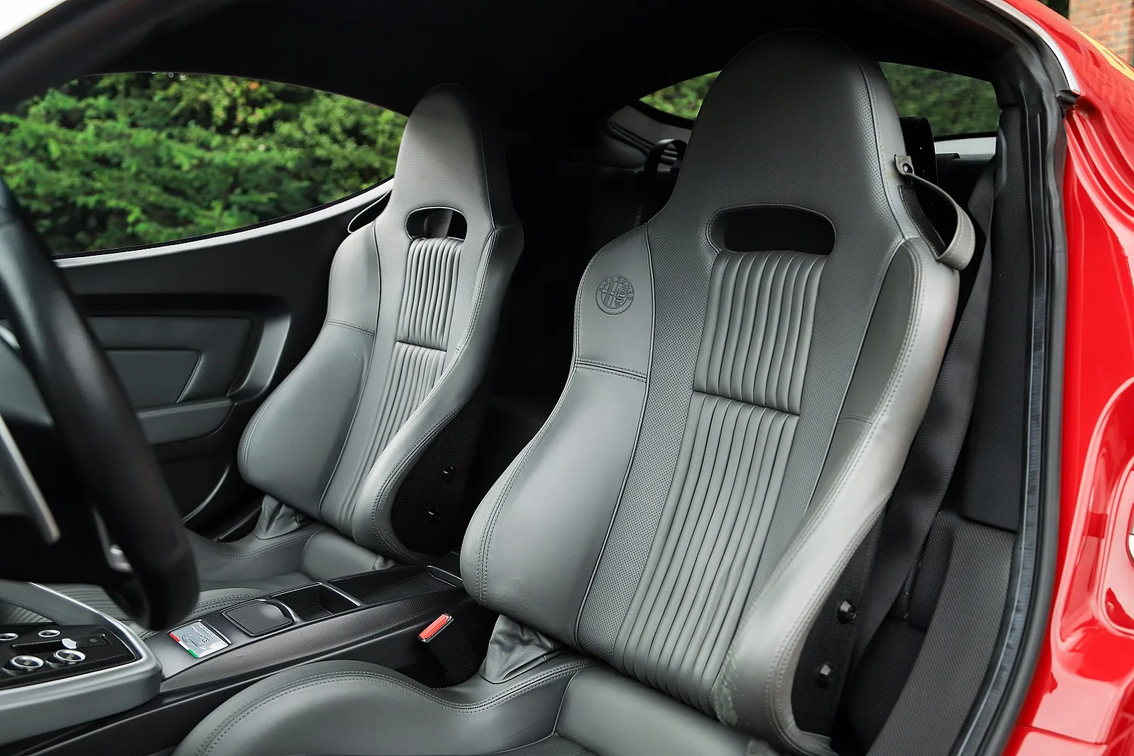 2009 Alfa Romeo 8C Competizione, 25/30