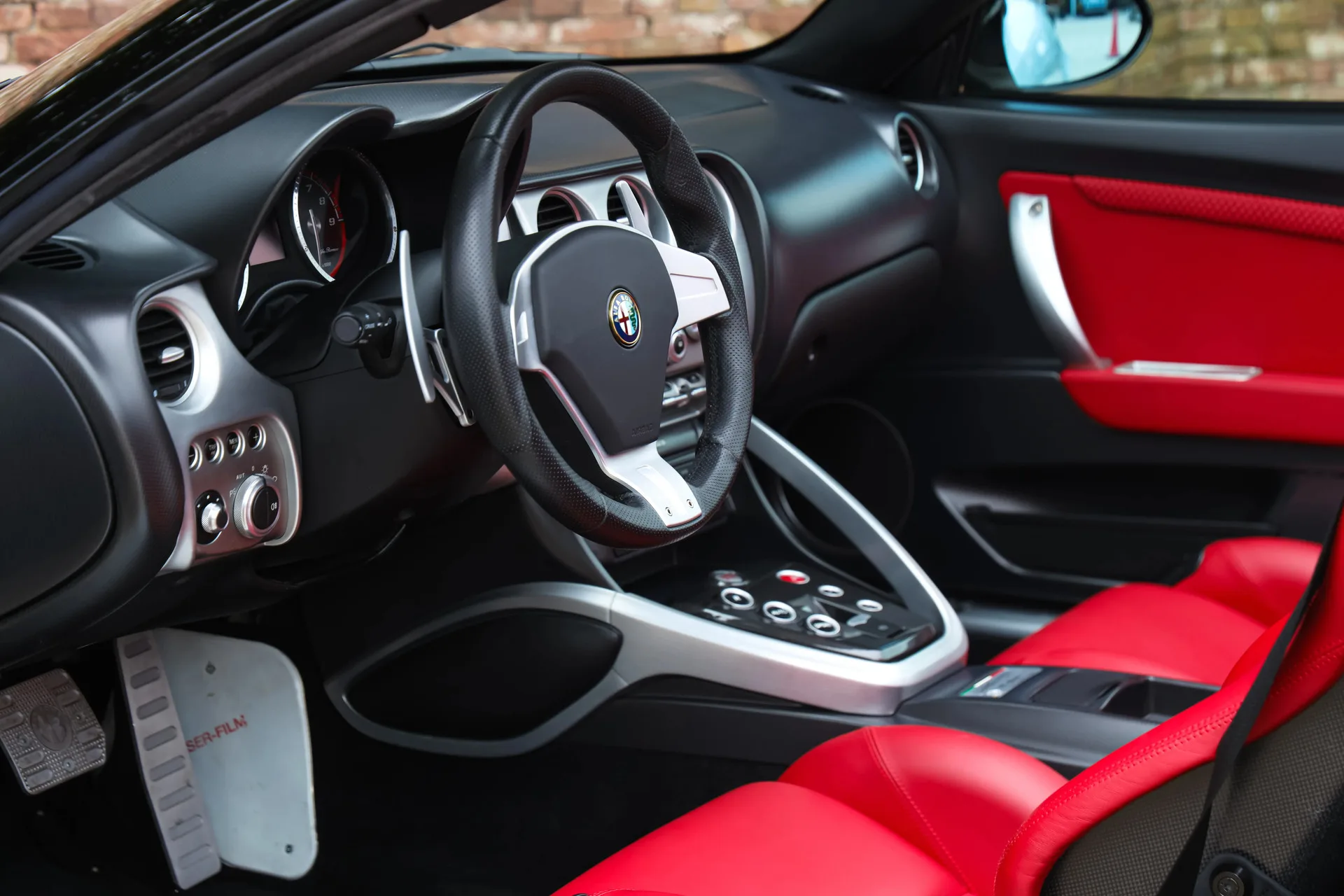 2009 Alfa Romeo 8C Spider, 4/30