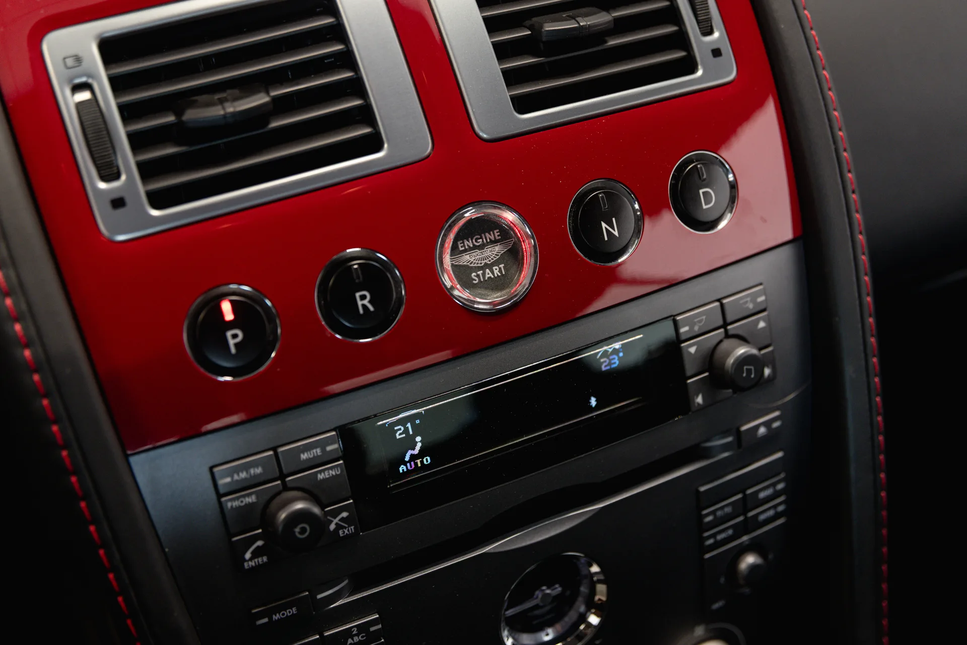 2009 Aston Martin DB9, 20/28