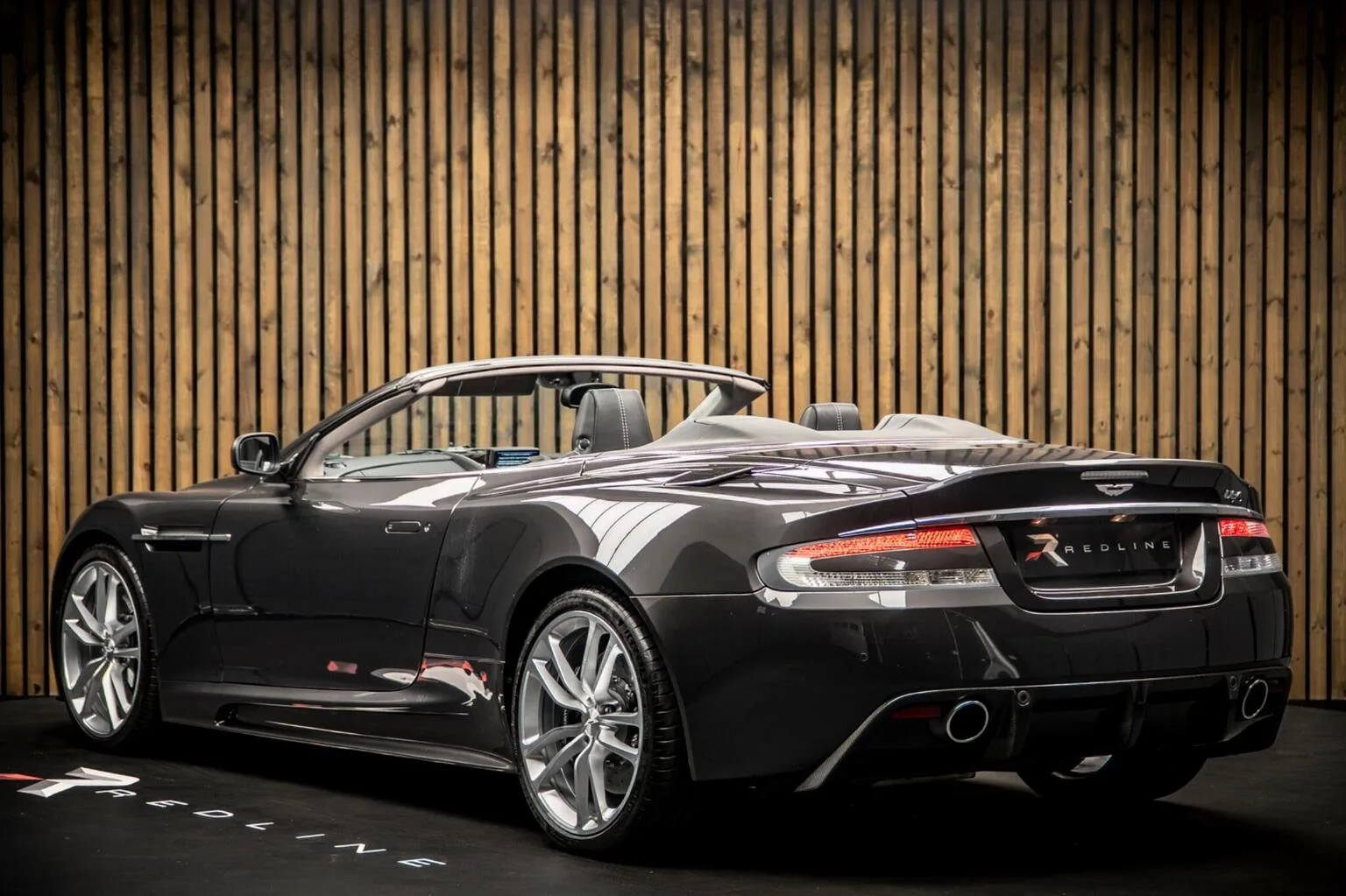 2009 Aston Martin DBS Volante, 3/30