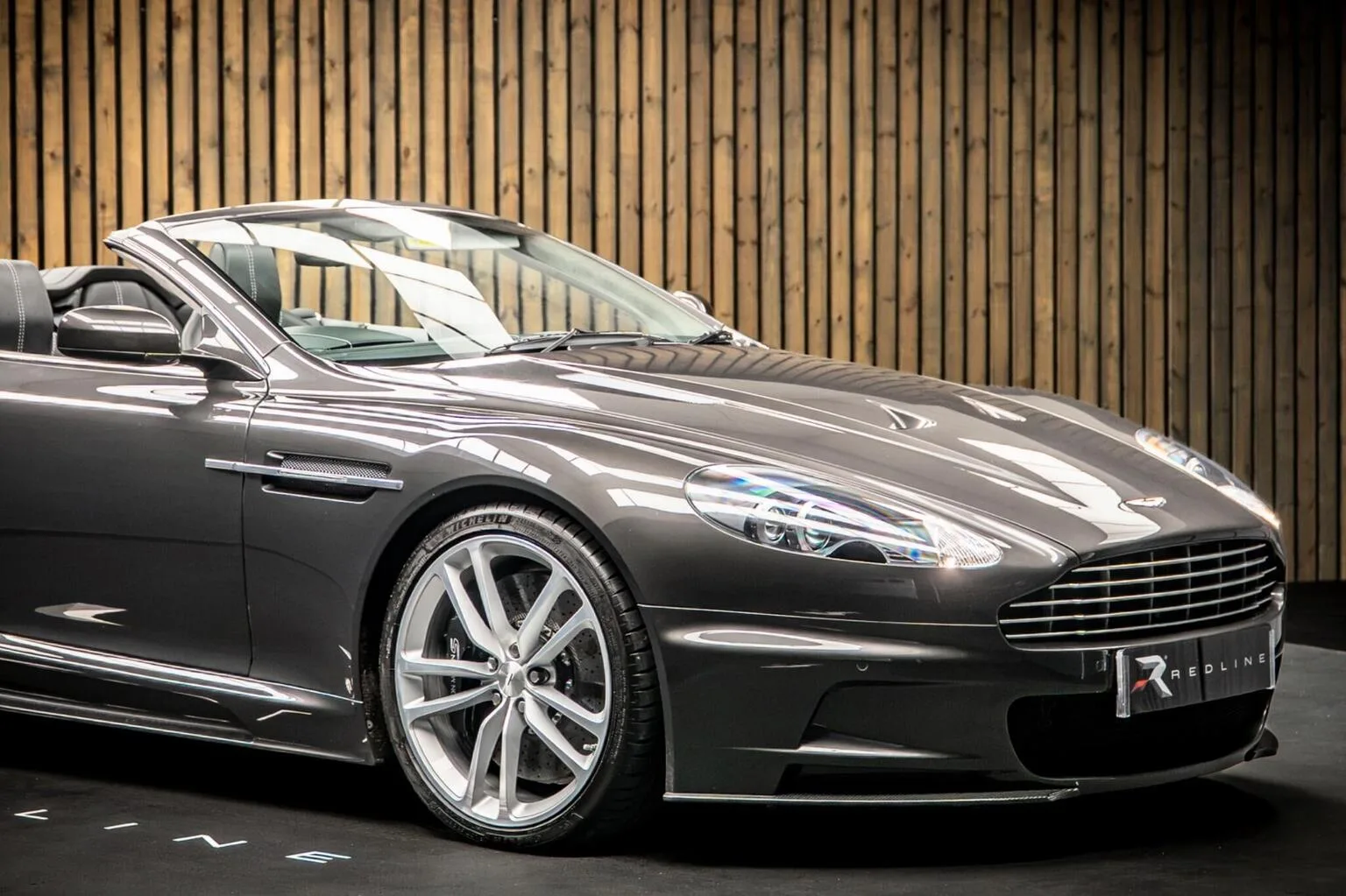 2009 Aston Martin DBS Volante, 9/30