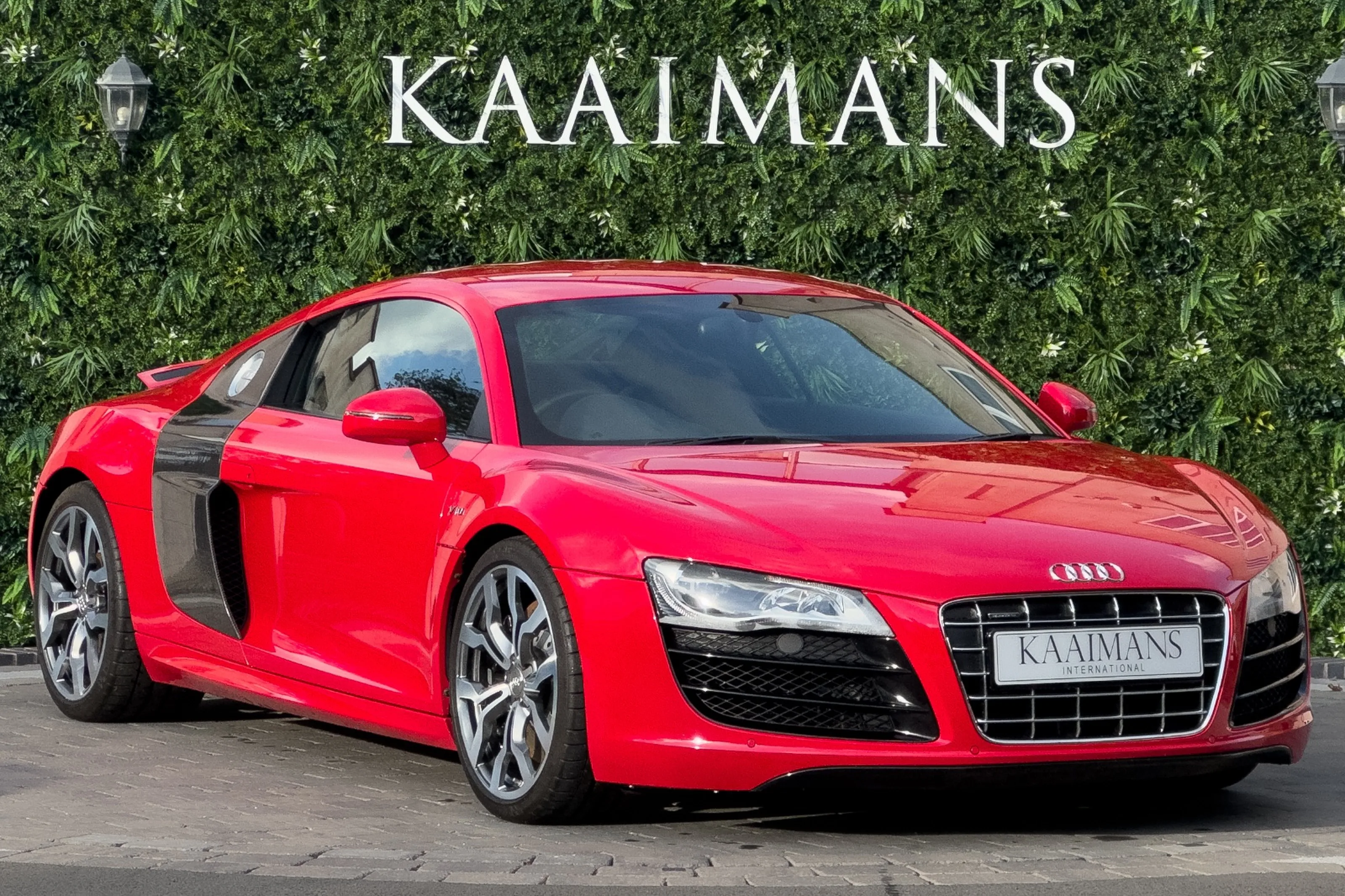 2009 Audi R8 V10 angeboten von einem Fachhändler in Tollerton, Vereinigtes Königreich, Hauptfoto
