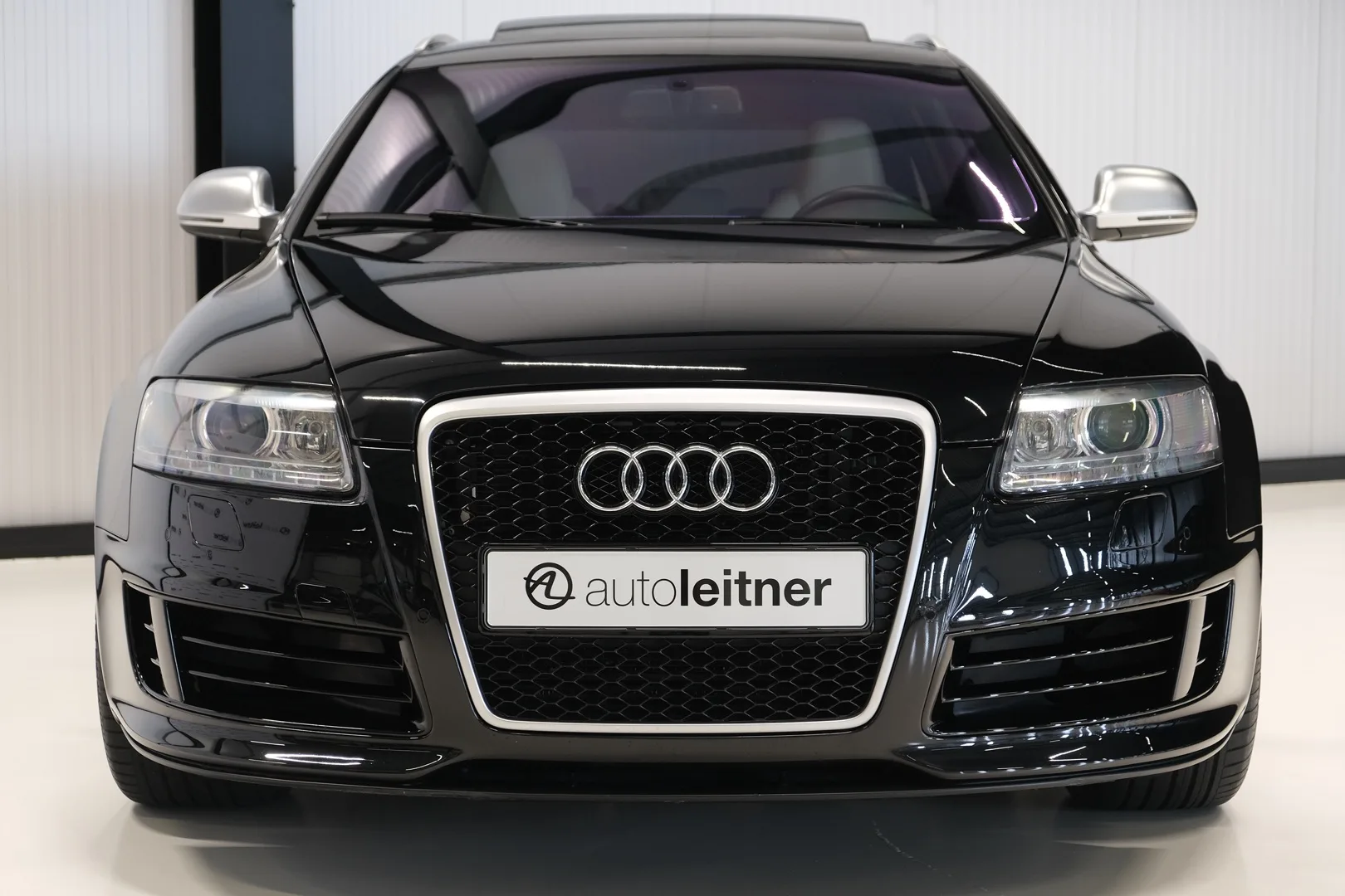2009 Audi RS6 Avant Exclusive, 5/30