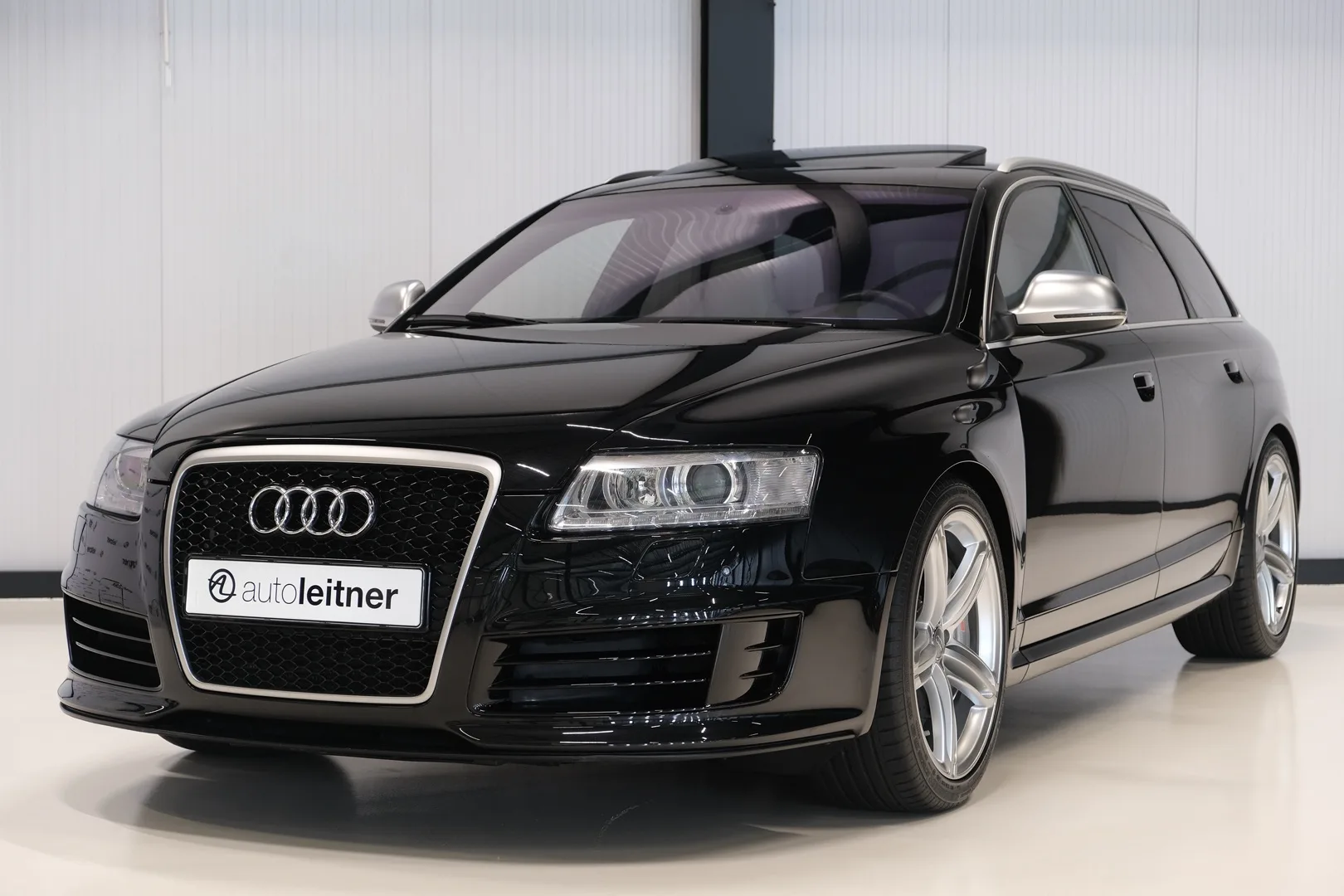 2009 Audi RS6 Avant Exclusive, 11/30