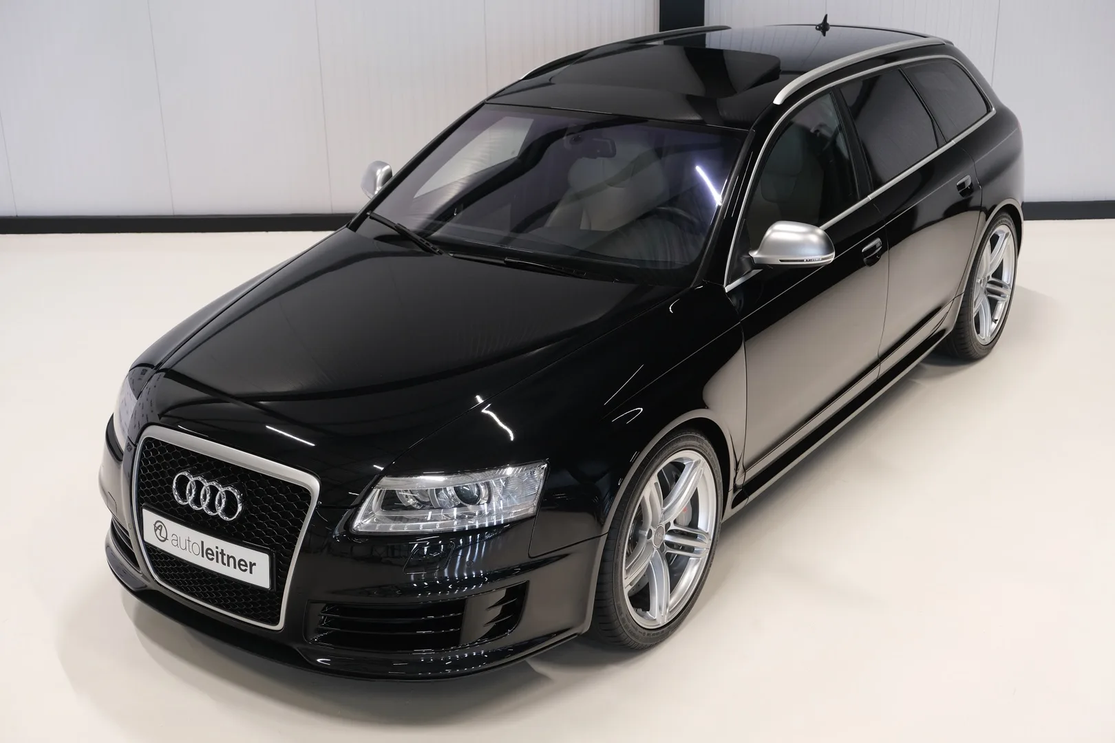 2009 Audi RS6 Avant Exclusive, 15/30