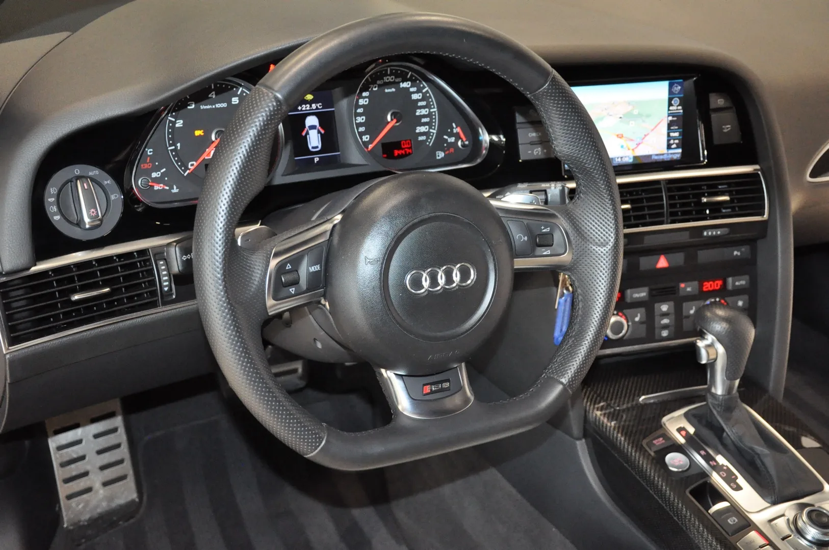 2009 Audi RS6 Avant Exclusive, 18/30