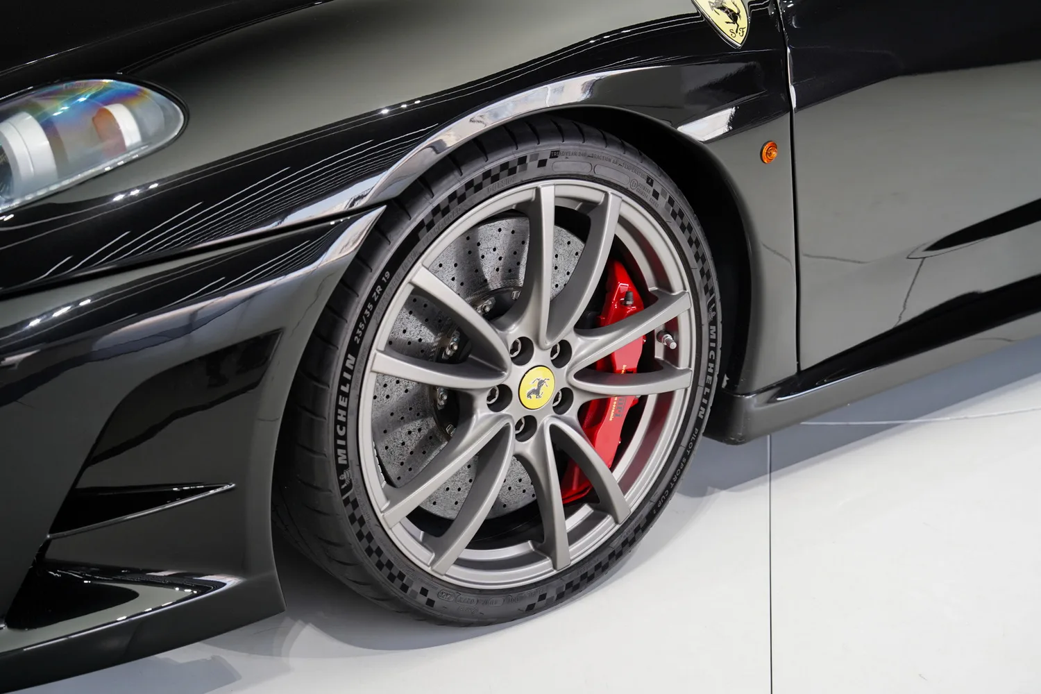2009 Ferrari 430 Scuderia, 6/16