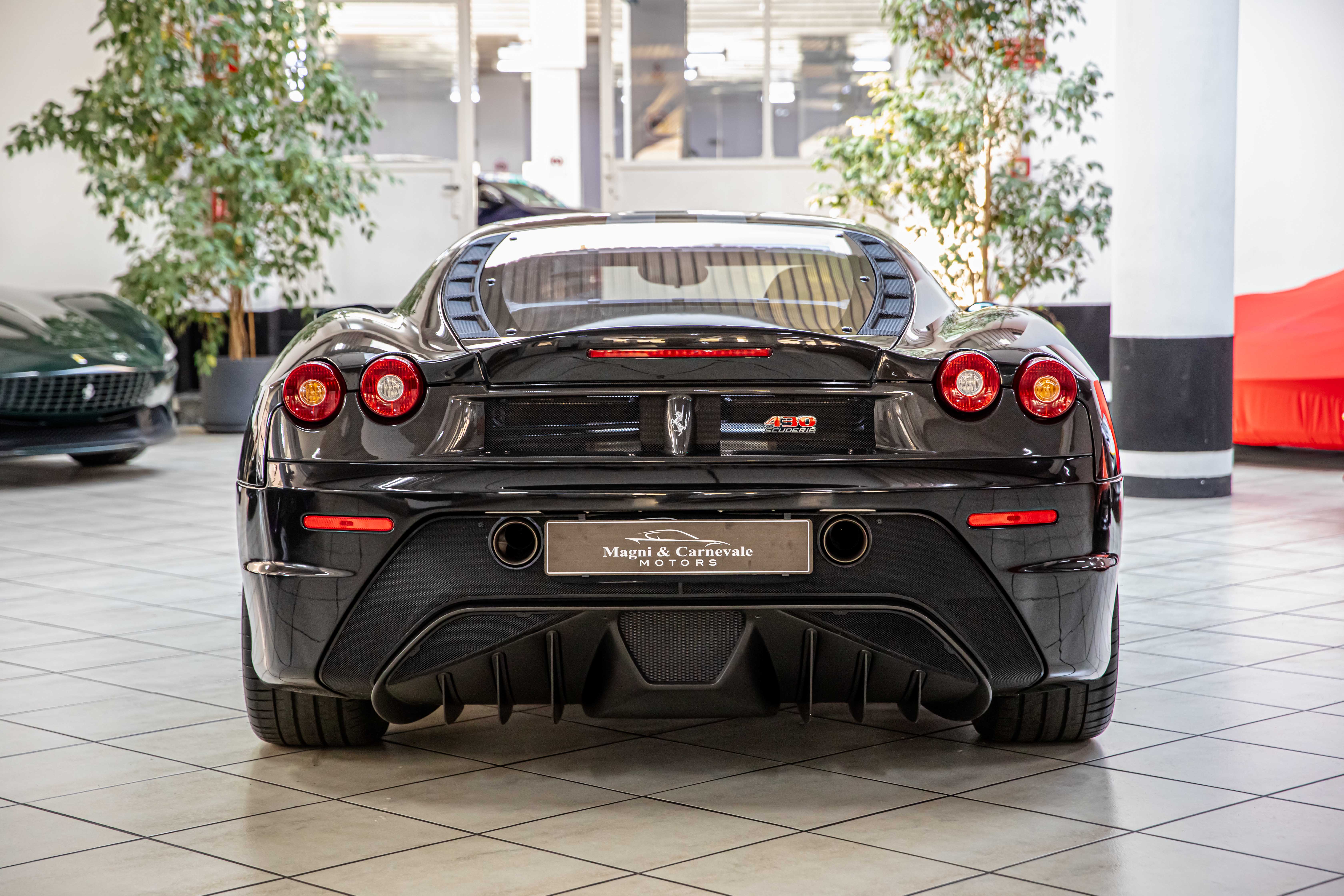 2009 Ferrari 430 Scuderia angeboten von einem Fachhändler in Milan, Italien, Foto 10 von 20