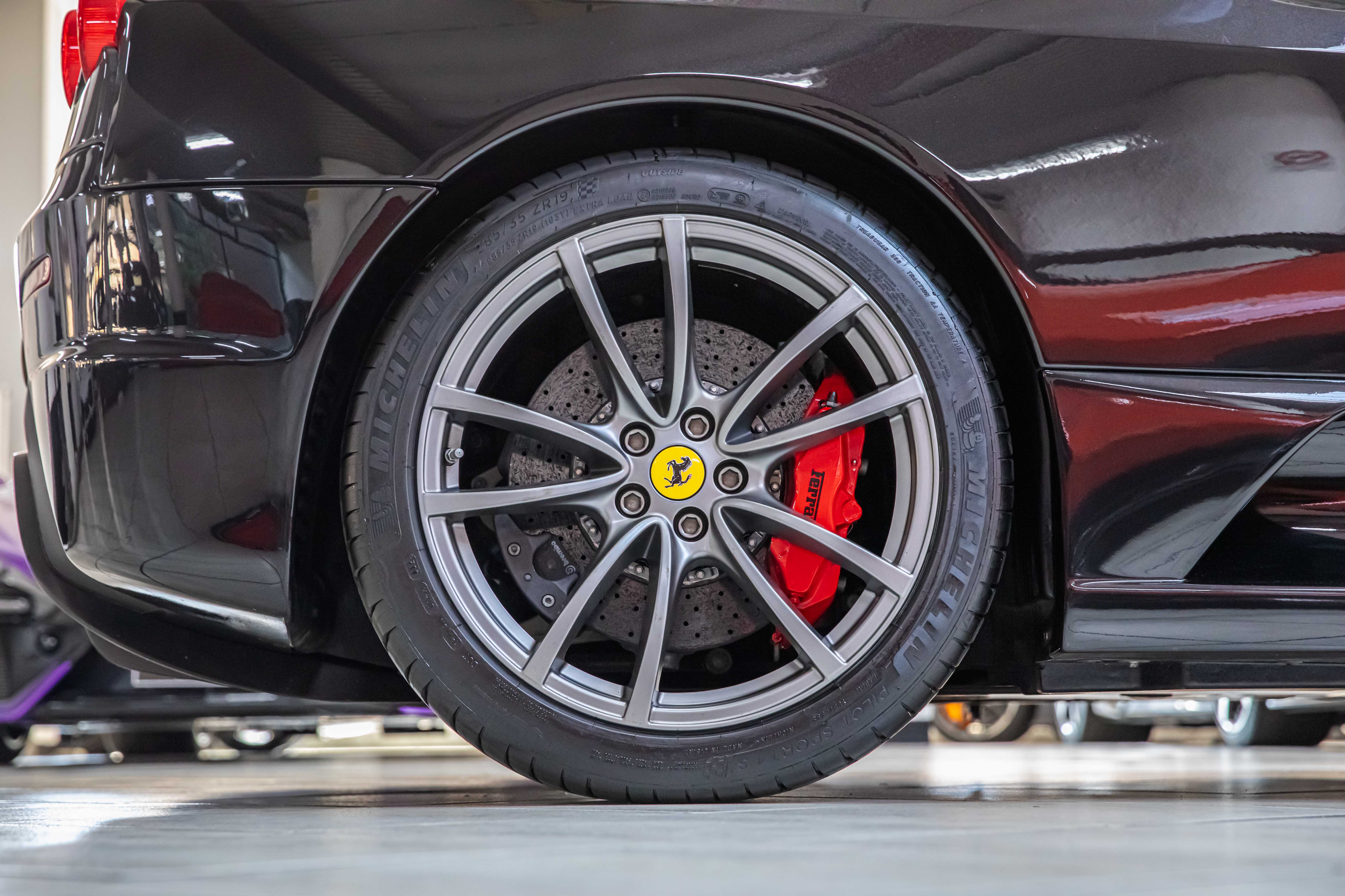 2009 Ferrari 430 Scuderia angeboten von einem Fachhändler in Milan, Italien, Foto 16 von 20