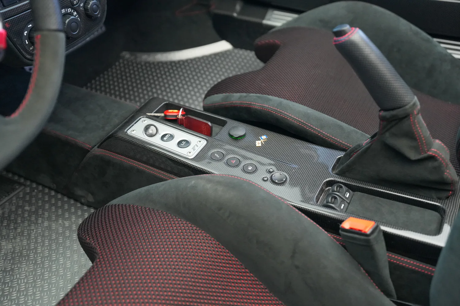 2009 Ferrari 430 Scuderia Spider 16M, 6/19