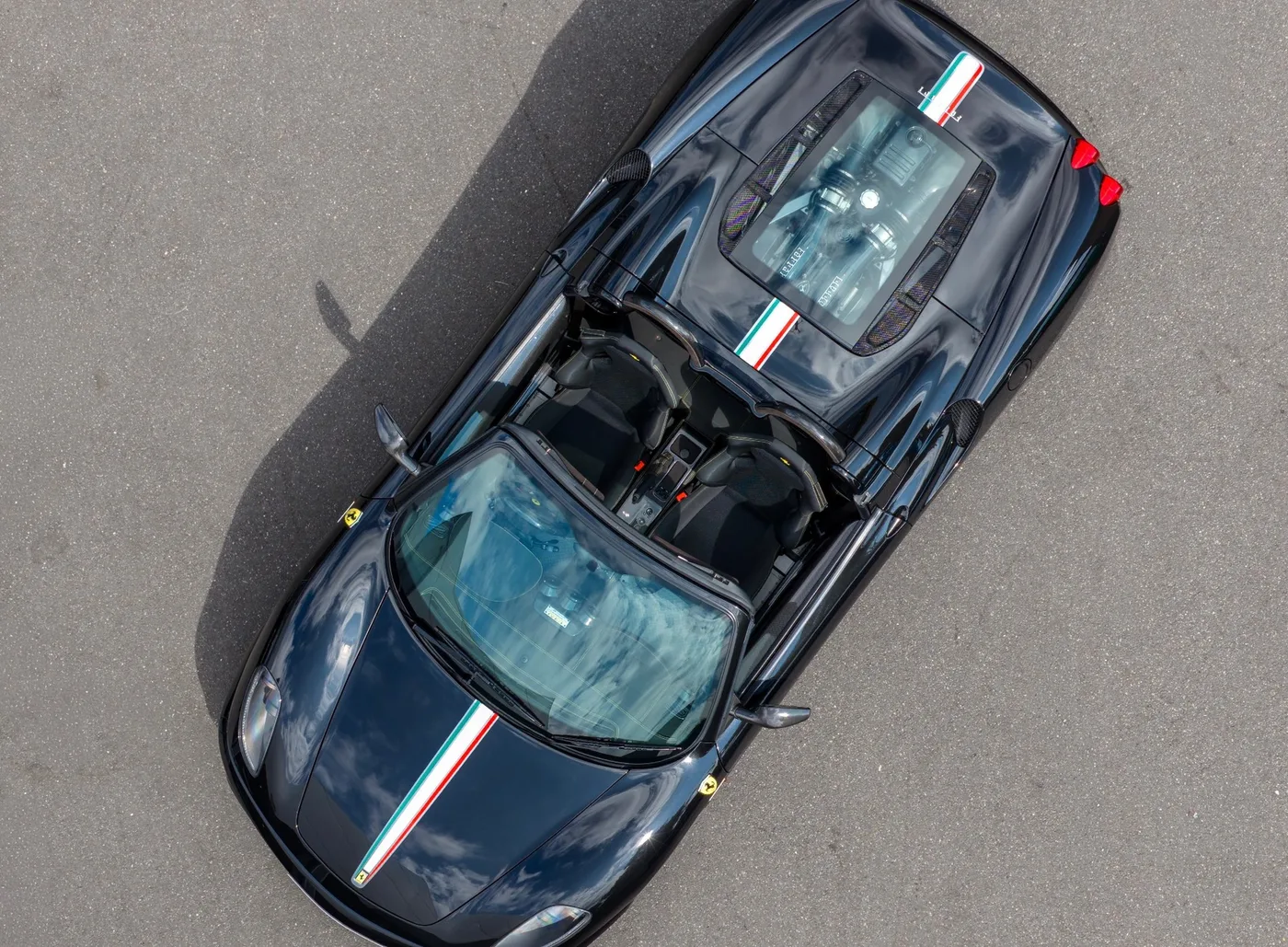 2009 Ferrari 430 Scuderia Spider 16M offered by a specialist dealer in Banstead, United Kingdom, photo 4 of 25