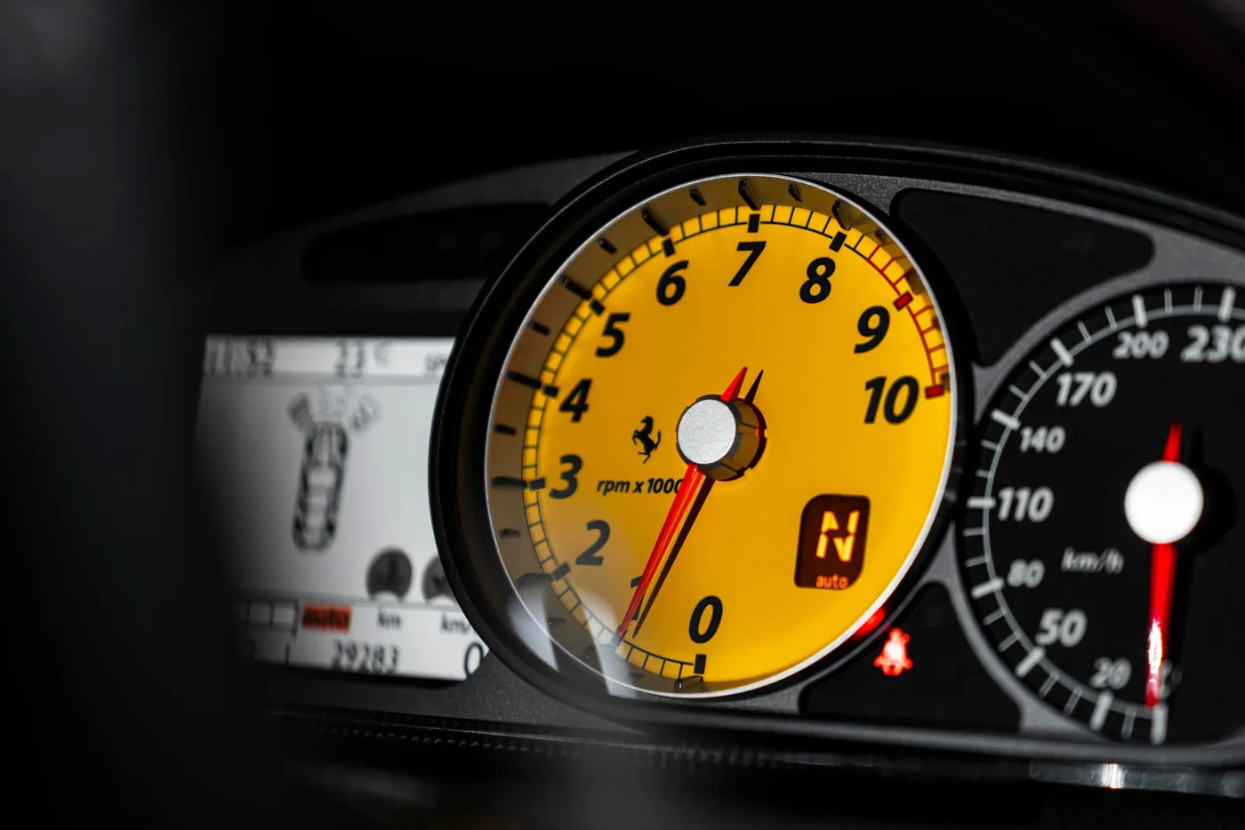 2009 Ferrari 599 GTB Fiorano offered by a specialist dealer in Bratislava, Slovakia, photo 10 of 15