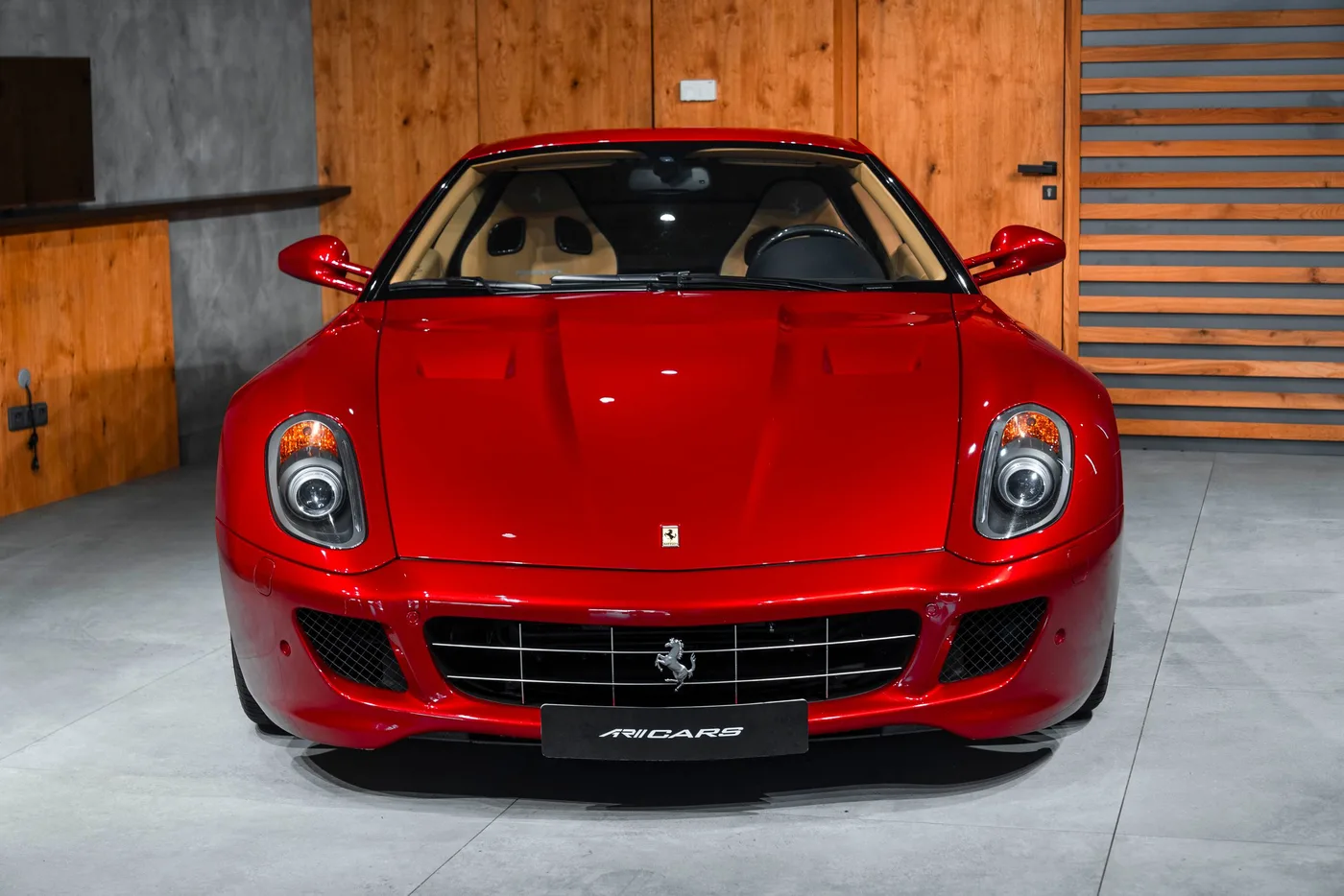 2009 Ferrari 599 GTB Fiorano HGTE offered by a specialist dealer in Bratislava, Slovakia, photo 3 of 15