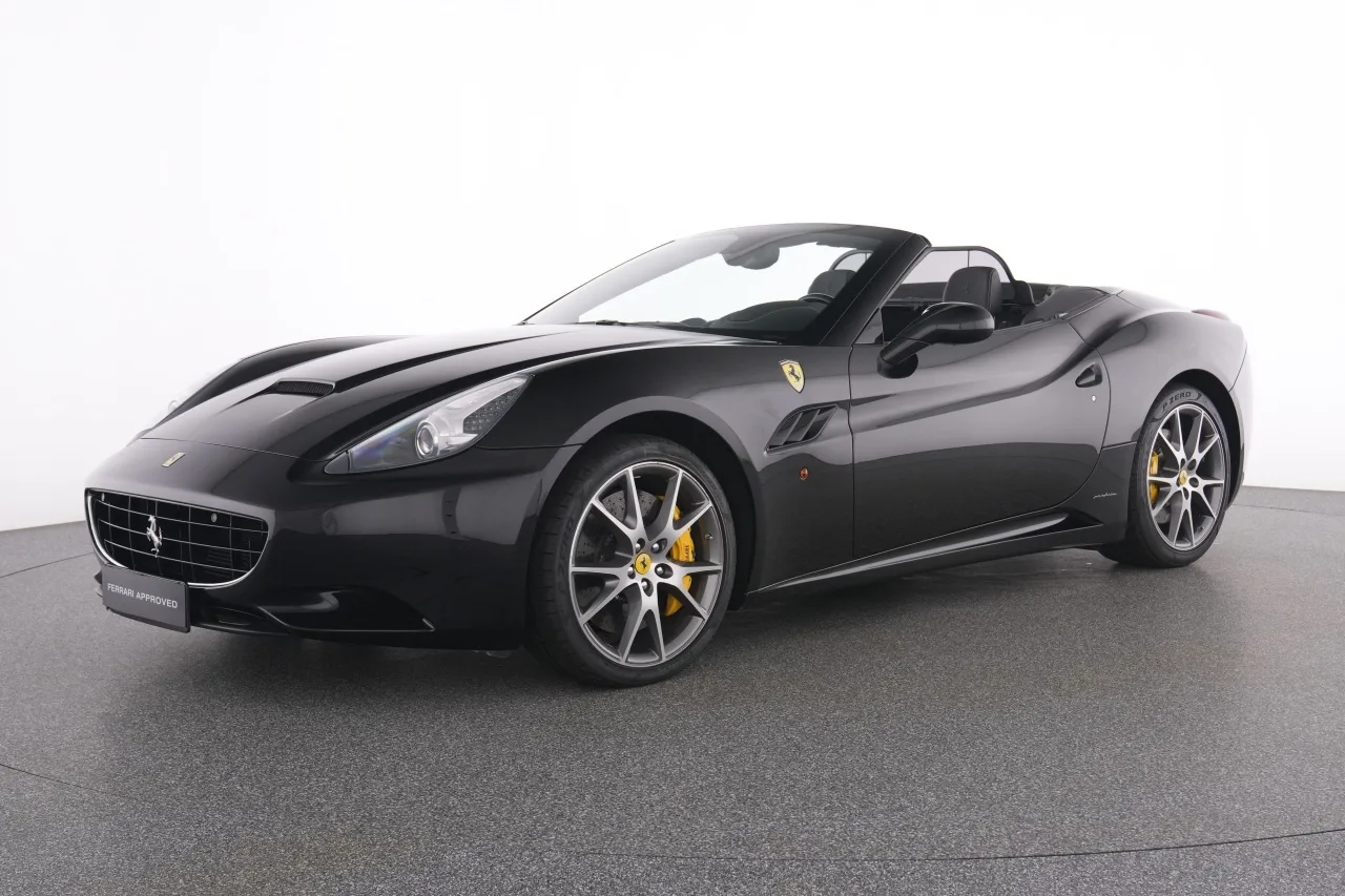 2009 Ferrari California angeboten von einem Fachhändler in Meerbusch, Deutschland, Foto 2 von 6