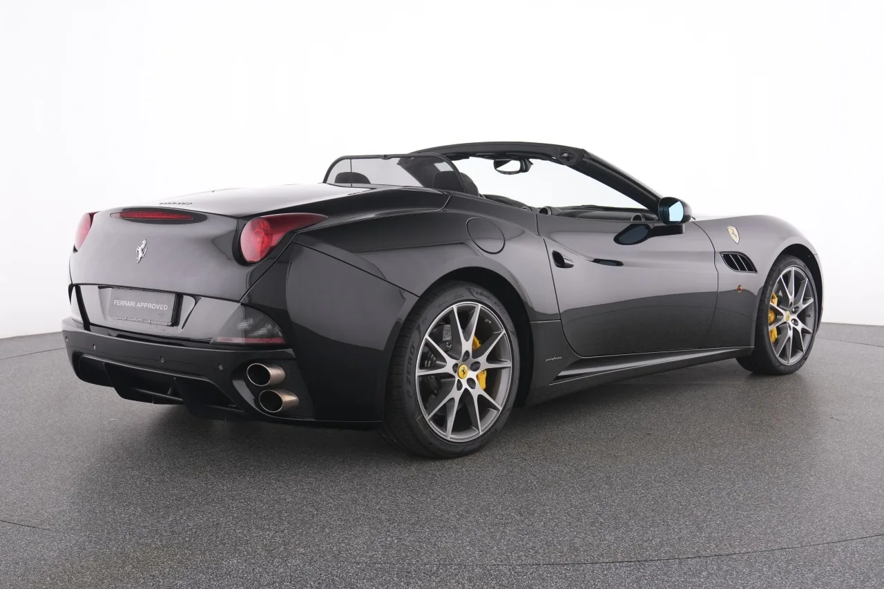 2009 Ferrari California angeboten von einem Fachhändler in Meerbusch, Deutschland, Foto 3 von 6