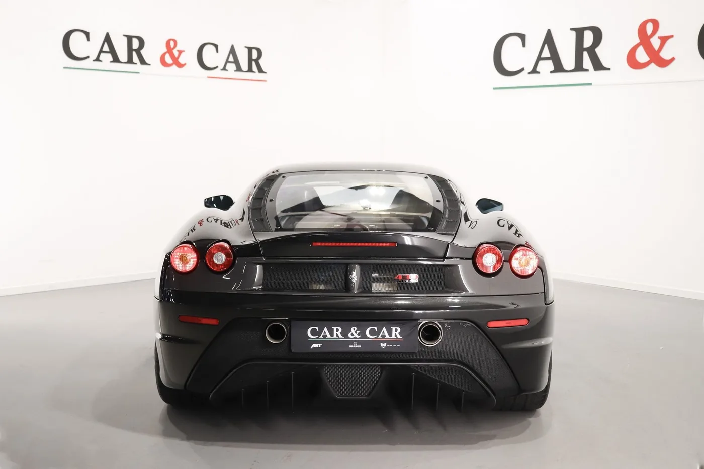 2009 Ferrari 430 Scuderia angeboten von einem Supersportwagenhändler in Zibido San Giacomo, Italien, Foto 4 von 25