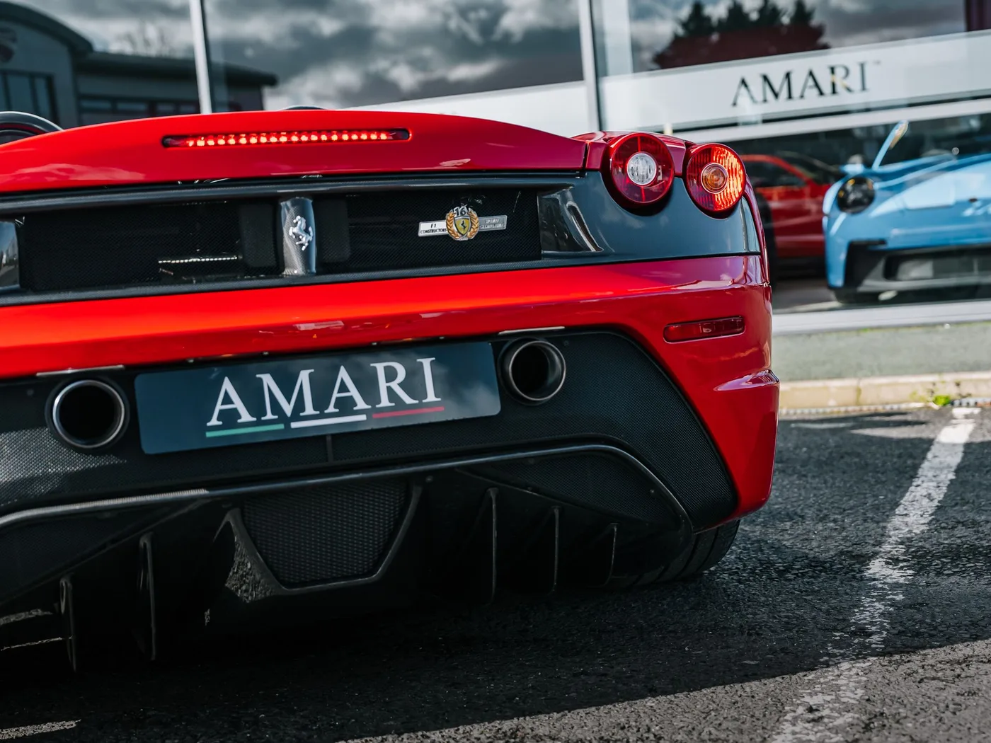 2009 Ferrari 430 Scuderia Spider 16M offered by a supercar dealer in Preston, United Kingdom, photo 23 of 25