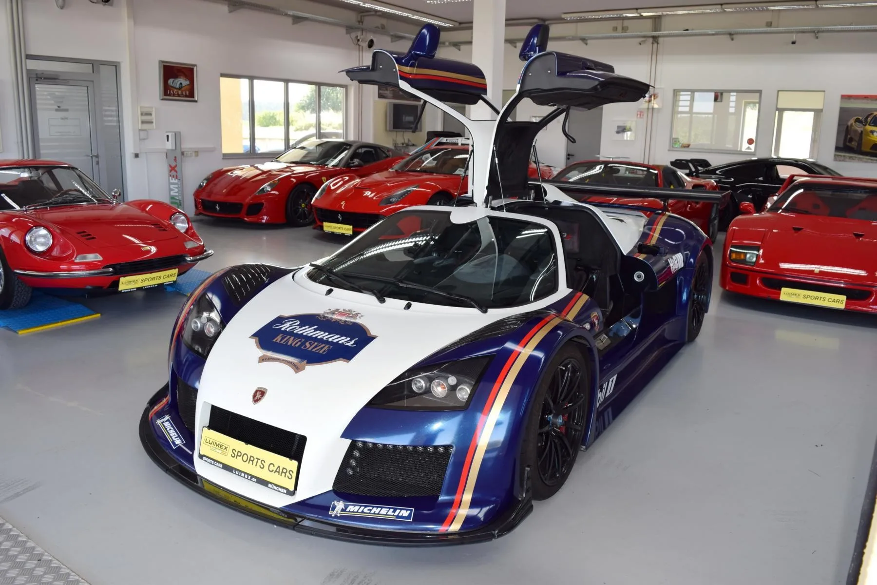 2009 Gumpert Apollo S offered by a specialist dealer in Pfaffenhofen an der Ilm, Germany, main photo