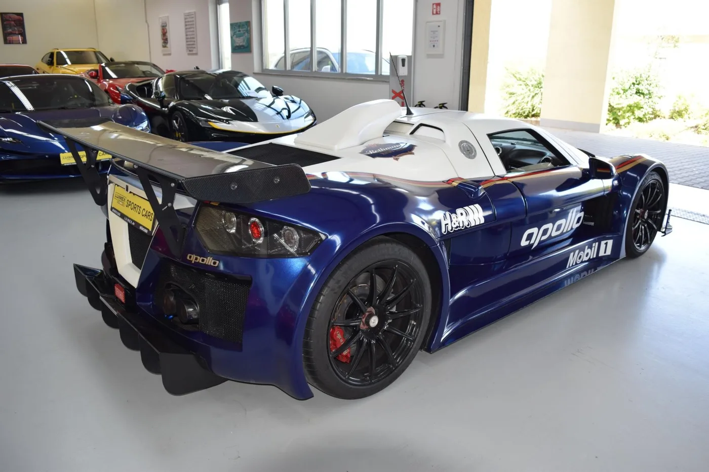2009 Gumpert Apollo S offered by a specialist dealer in Pfaffenhofen an der Ilm, Germany, photo 3 of 15