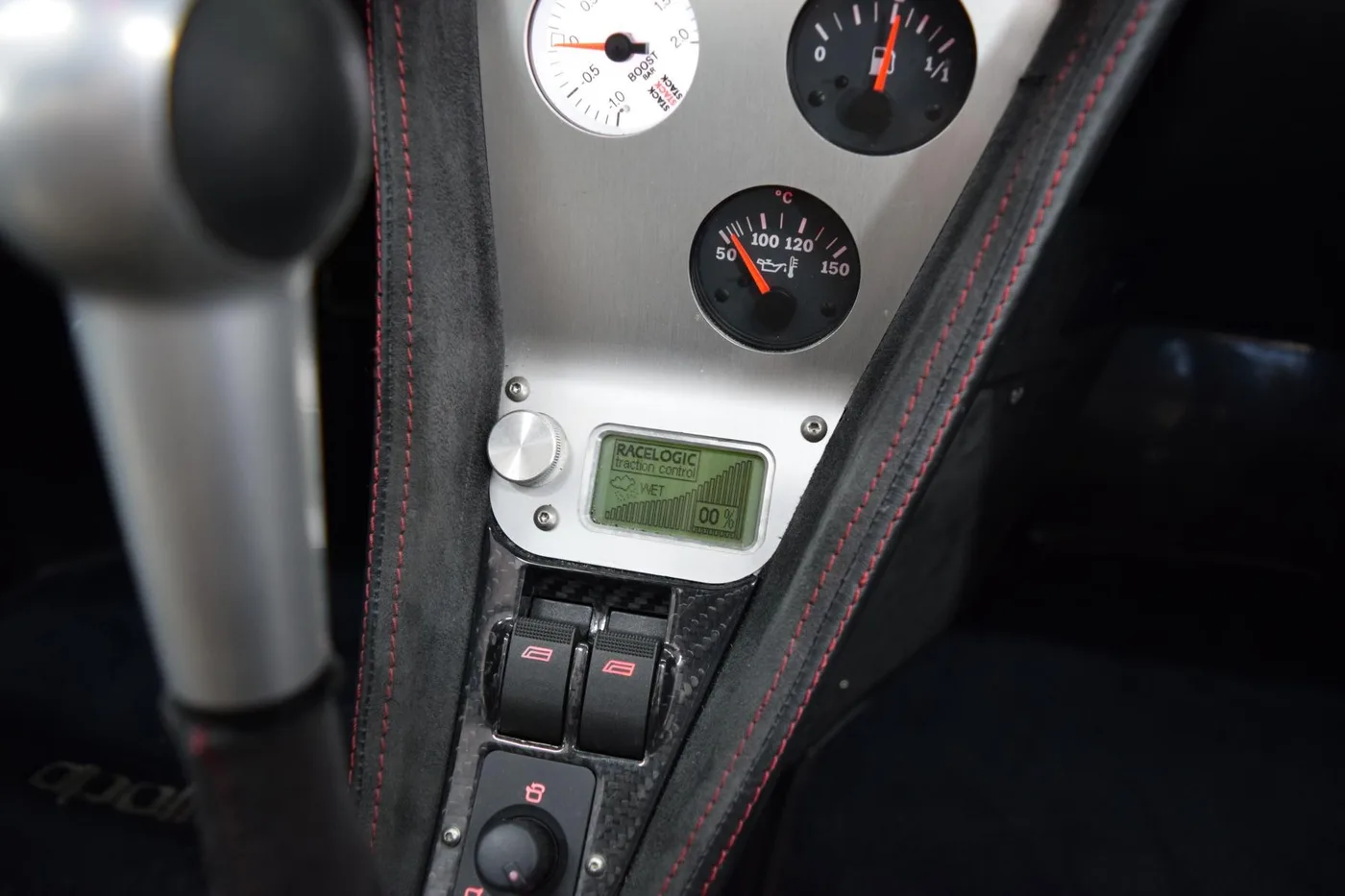 2009 Gumpert Apollo S offered by a specialist dealer in Pfaffenhofen an der Ilm, Germany, photo 14 of 15