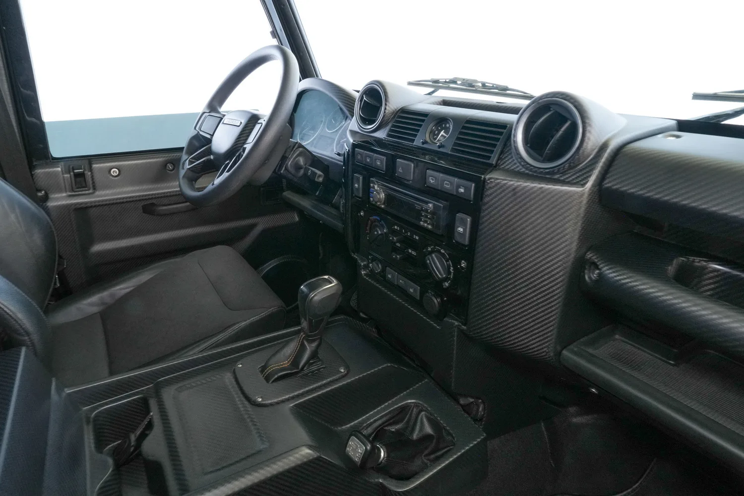 2009 Land Rover Defender 110 Classic SVX, 3/19