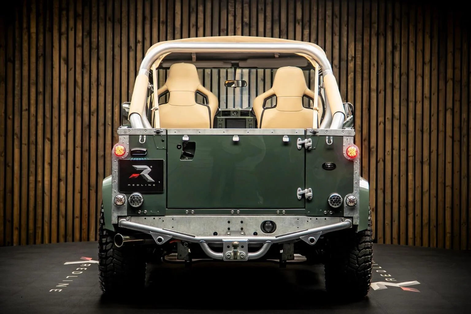 2009 Land Rover Defender 90, 6/30