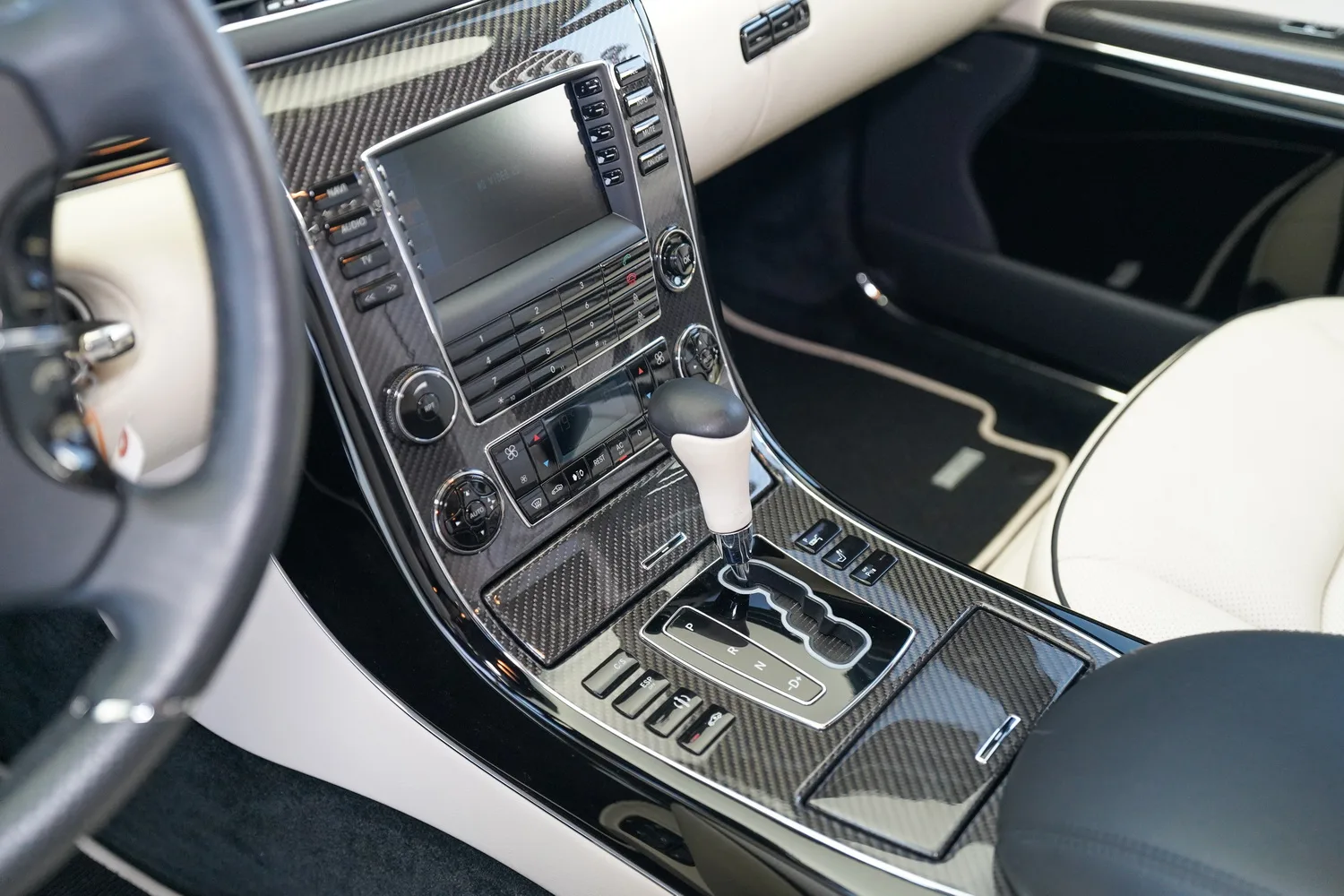 2009 Maybach 62 S, 7/19