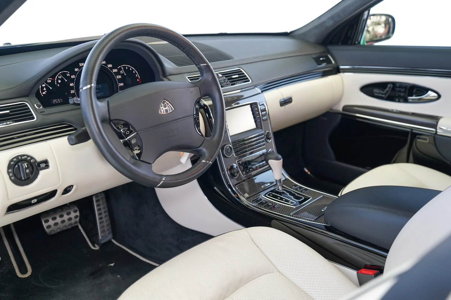 2009 Maybach 62 S, 8/19
