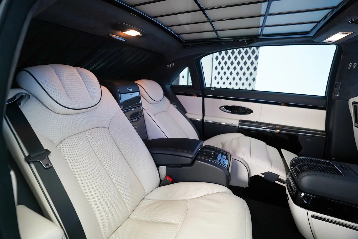 2009 Maybach 62 S, 14/19