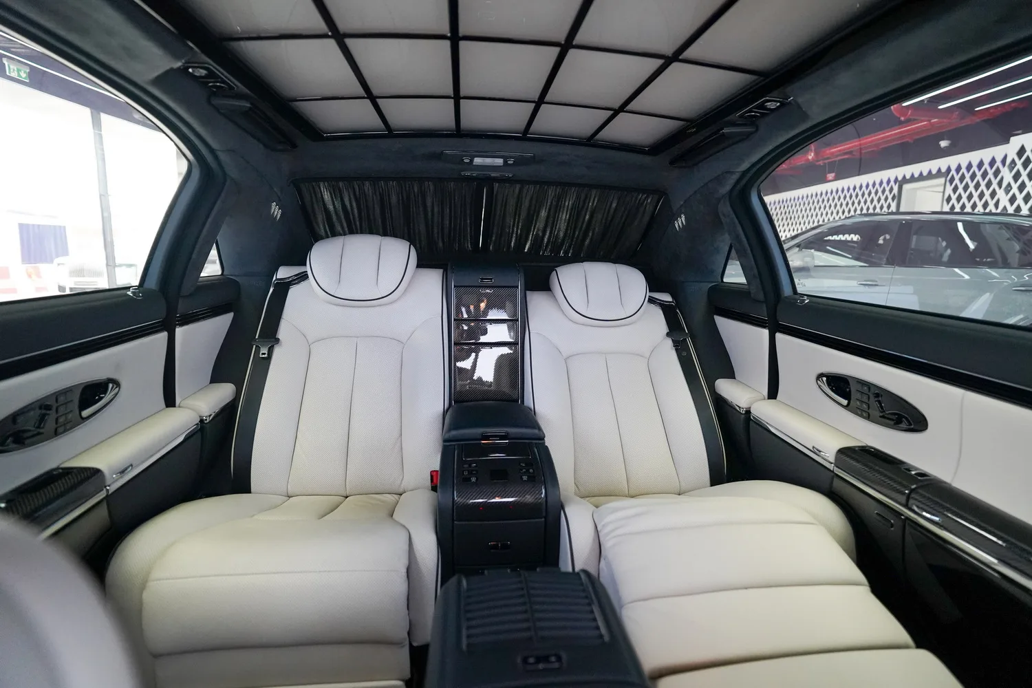 2009 Maybach 62 S, 19/19