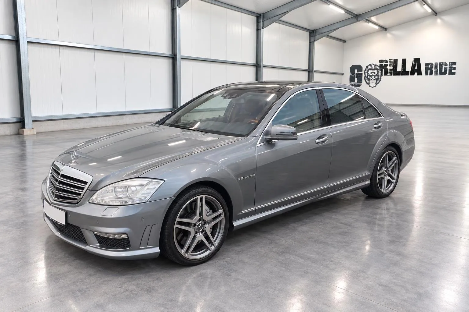 2009 Mercedes-AMG S 65 angeboten von einem Fachhändler in Bielefeld, Deutschland, Hauptfoto
