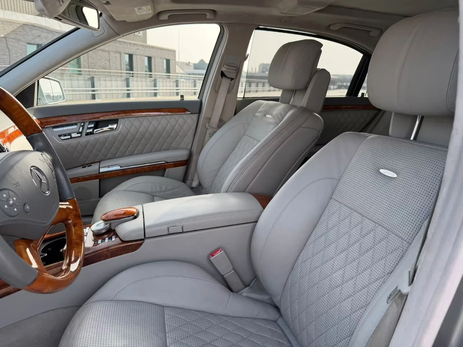 2009 Mercedes-AMG S 65, 10/29