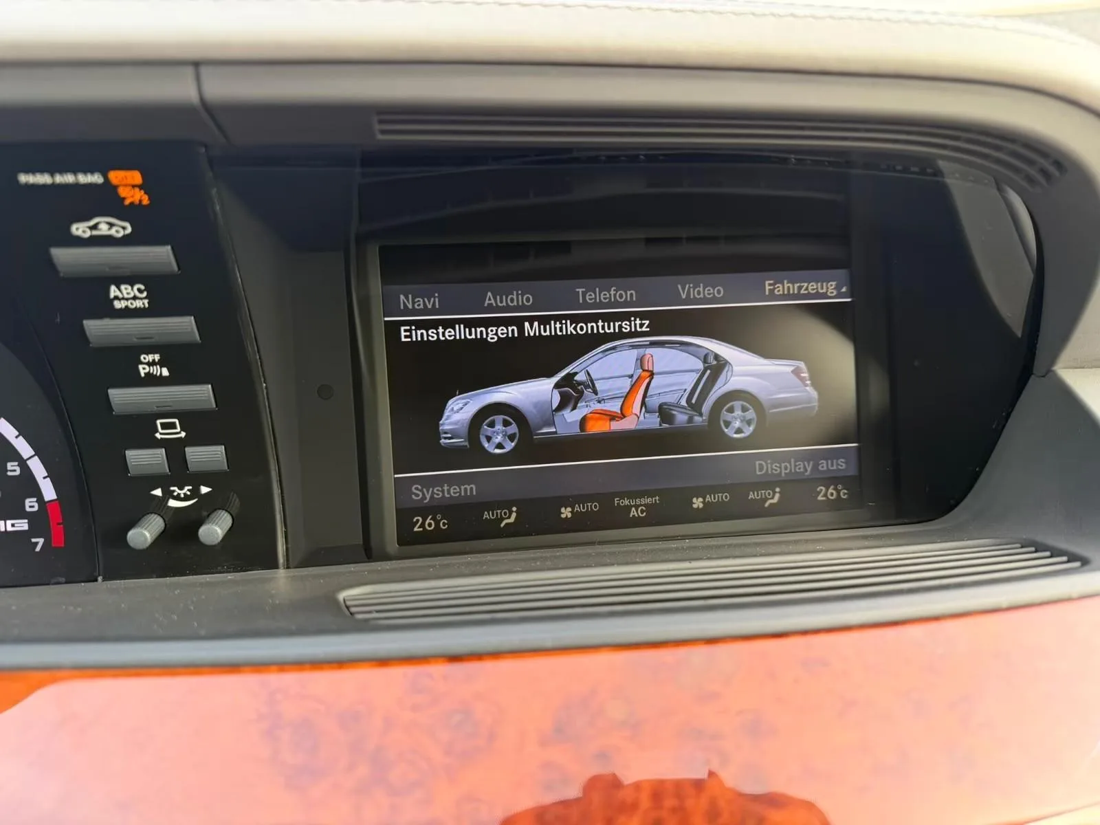 2009 Mercedes-AMG S 65, 17/29