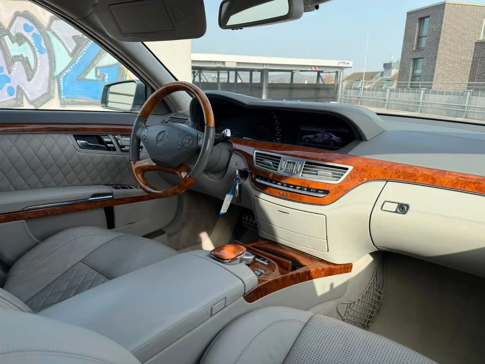 2009 Mercedes-AMG S 65, 20/29