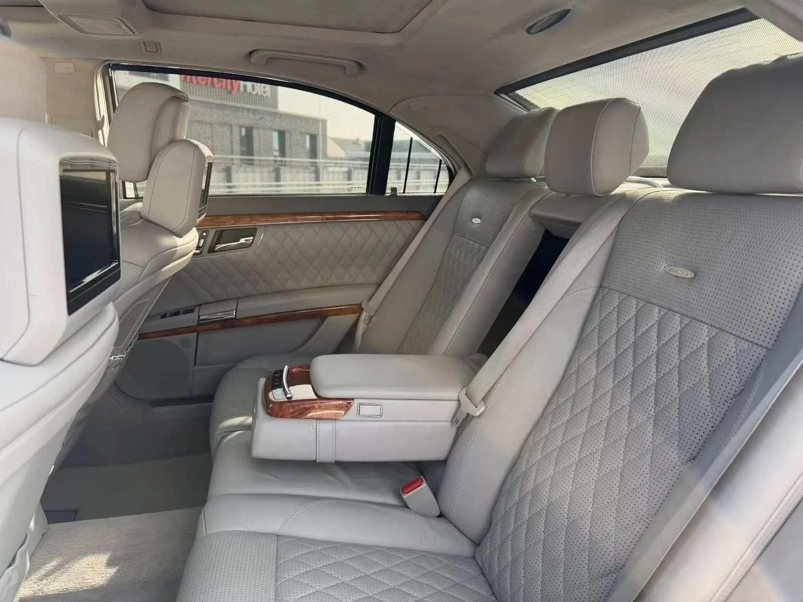 2009 Mercedes-AMG S 65, 25/29