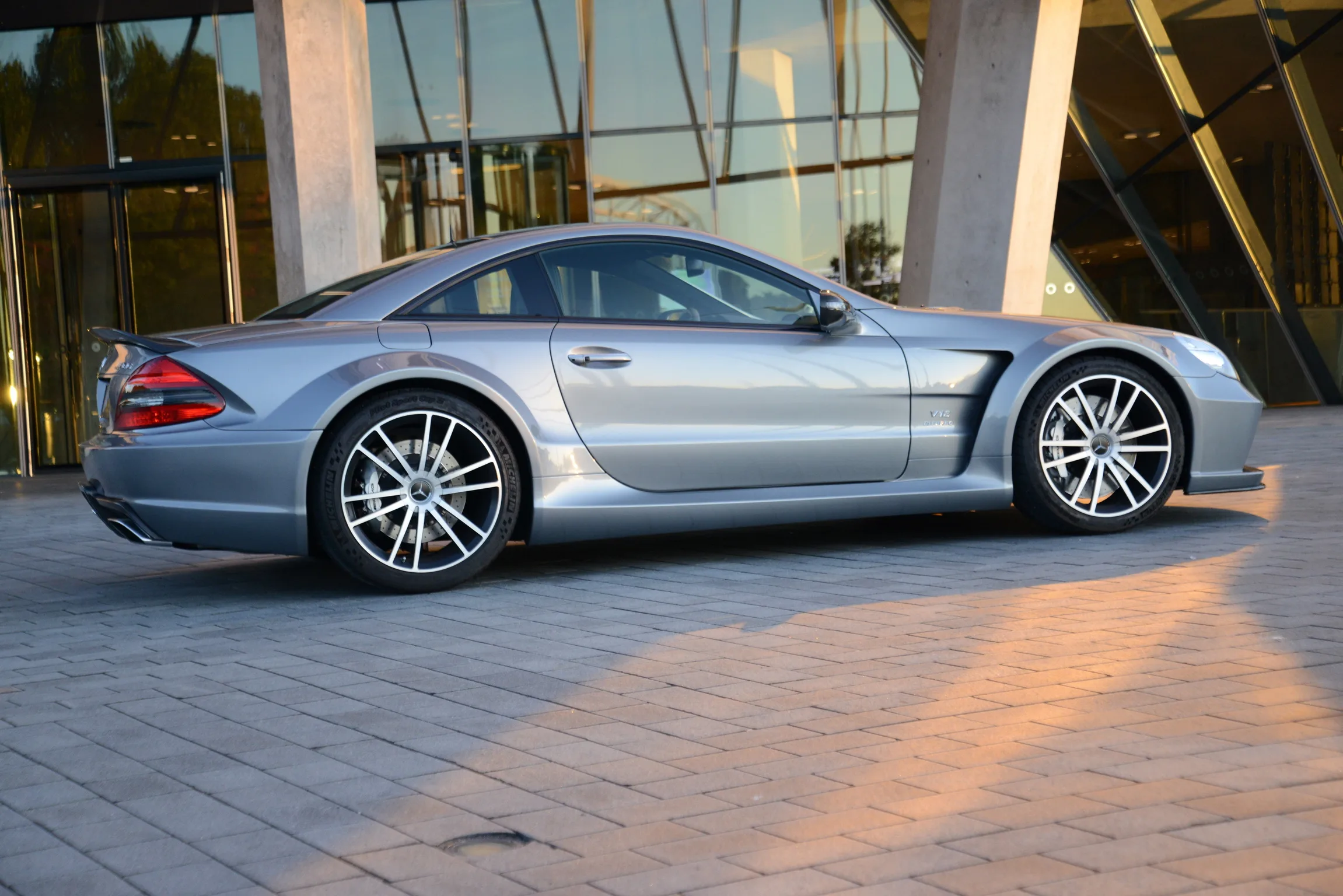 2009 Mercedes-AMG SL 65 Black Series, 3/30