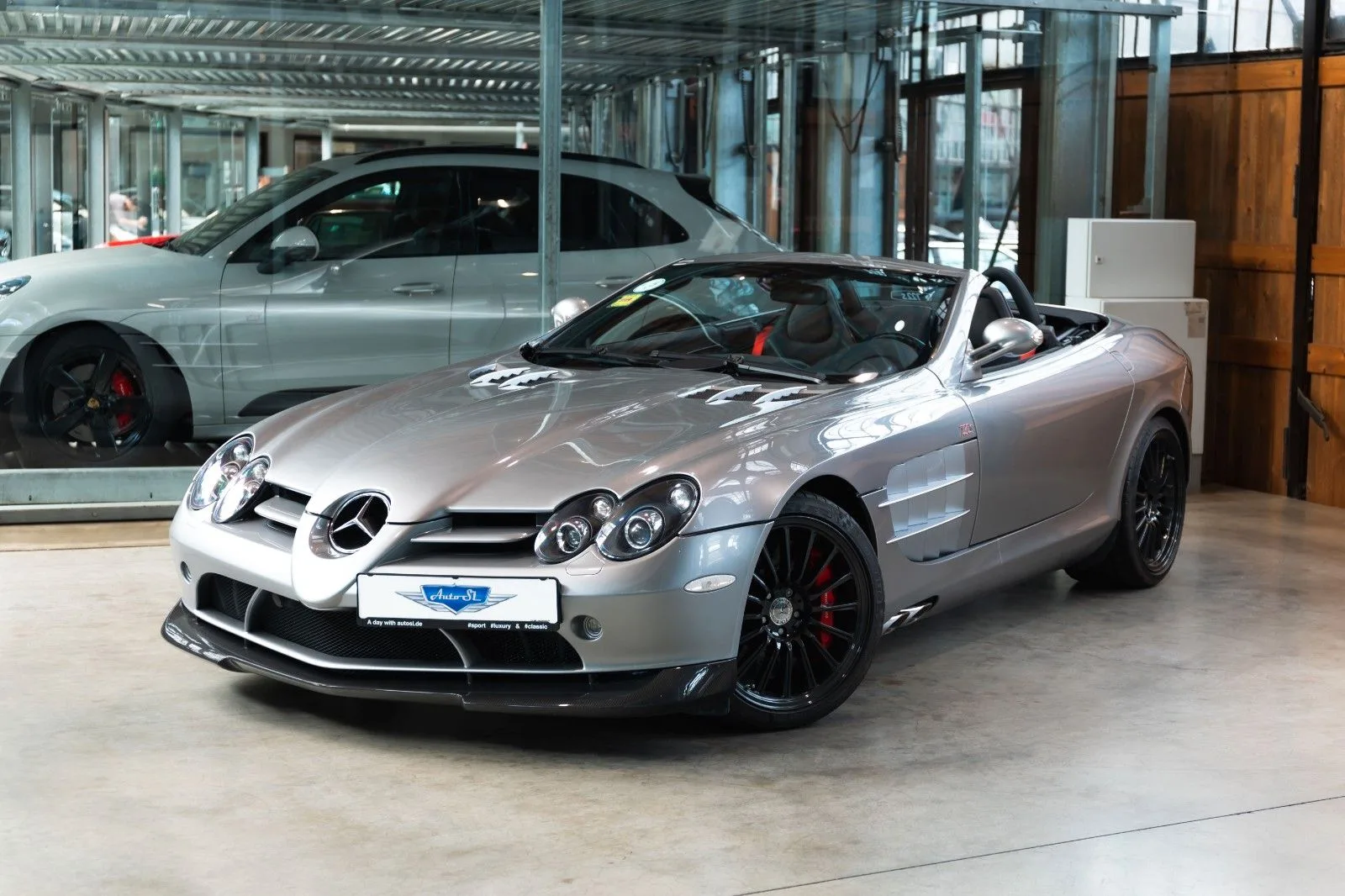 2009 Mercedes-Benz SLR McLaren 722 S Roadster angeboten von einem Fachhändler in Neuss, Deutschland, Hauptfoto