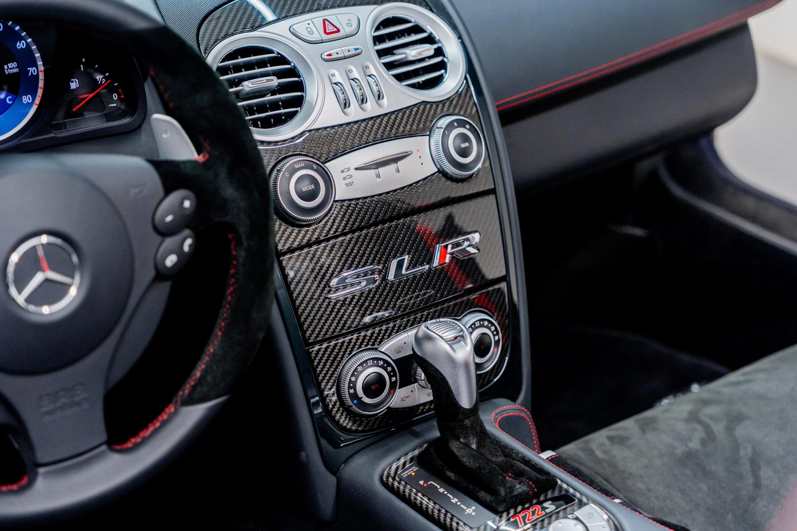 2009 Mercedes-Benz SLR McLaren 722 S Roadster, 17/20