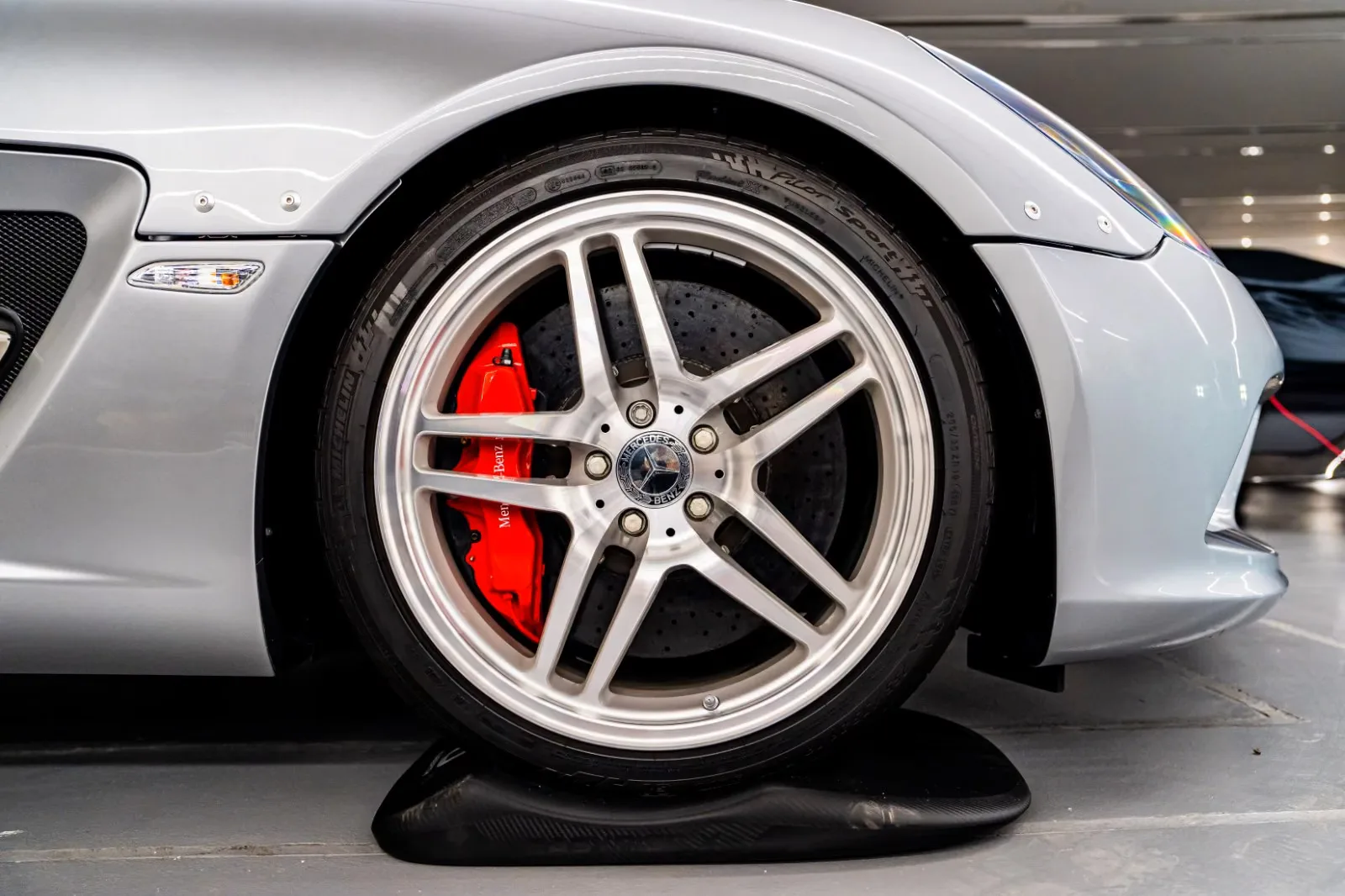 2009 Mercedes-Benz SLR McLaren Stirling Moss, 8/27