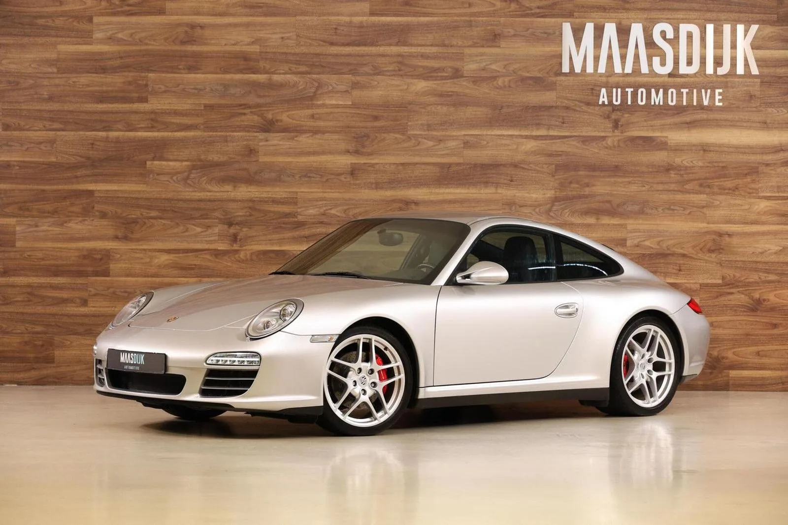 2009 Porsche 911 Carrera 4S offered by a specialist dealer in Werkendam, Netherlands, main photo